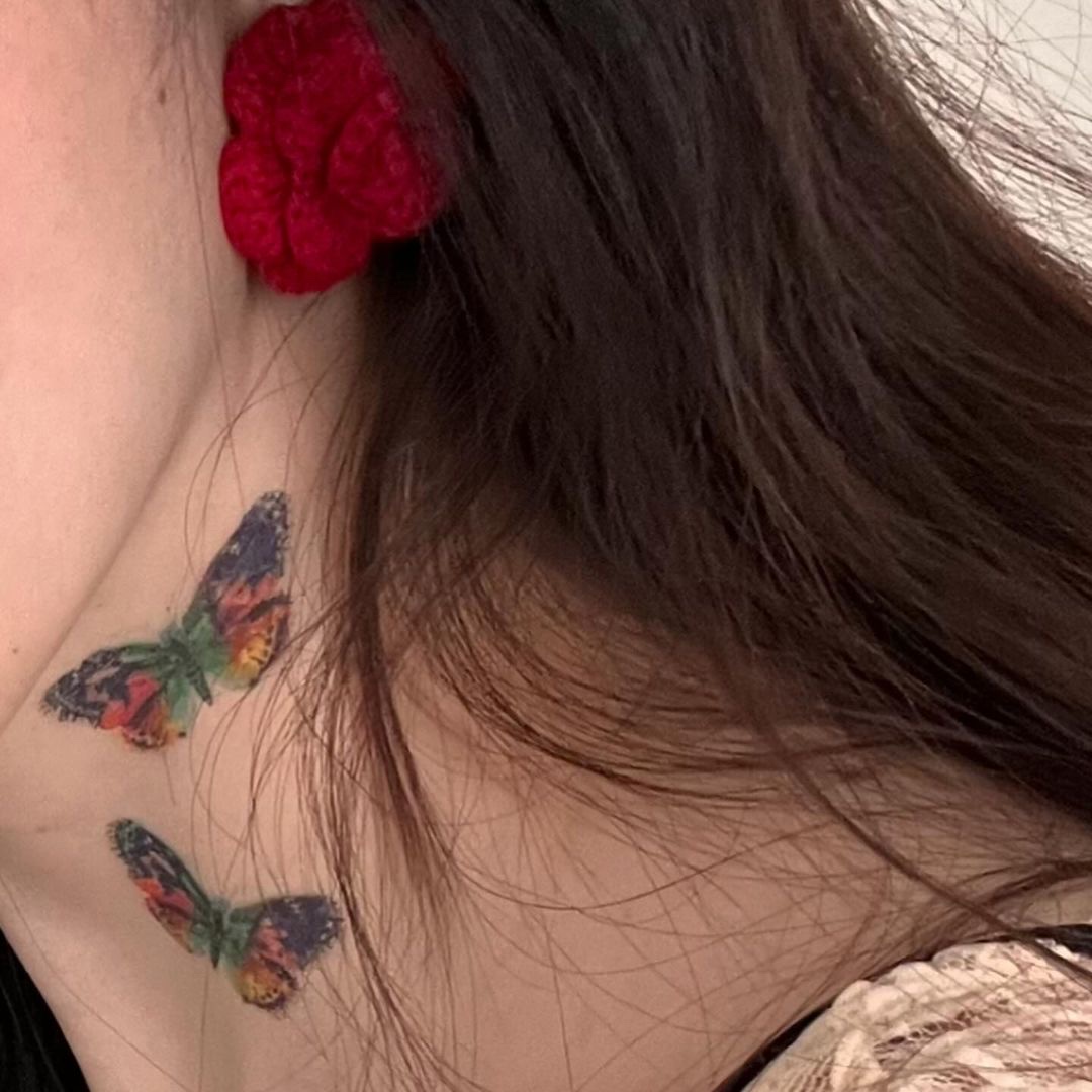 TATTLY Midnight Garden Tattoo Sticker Set 착용 스타일