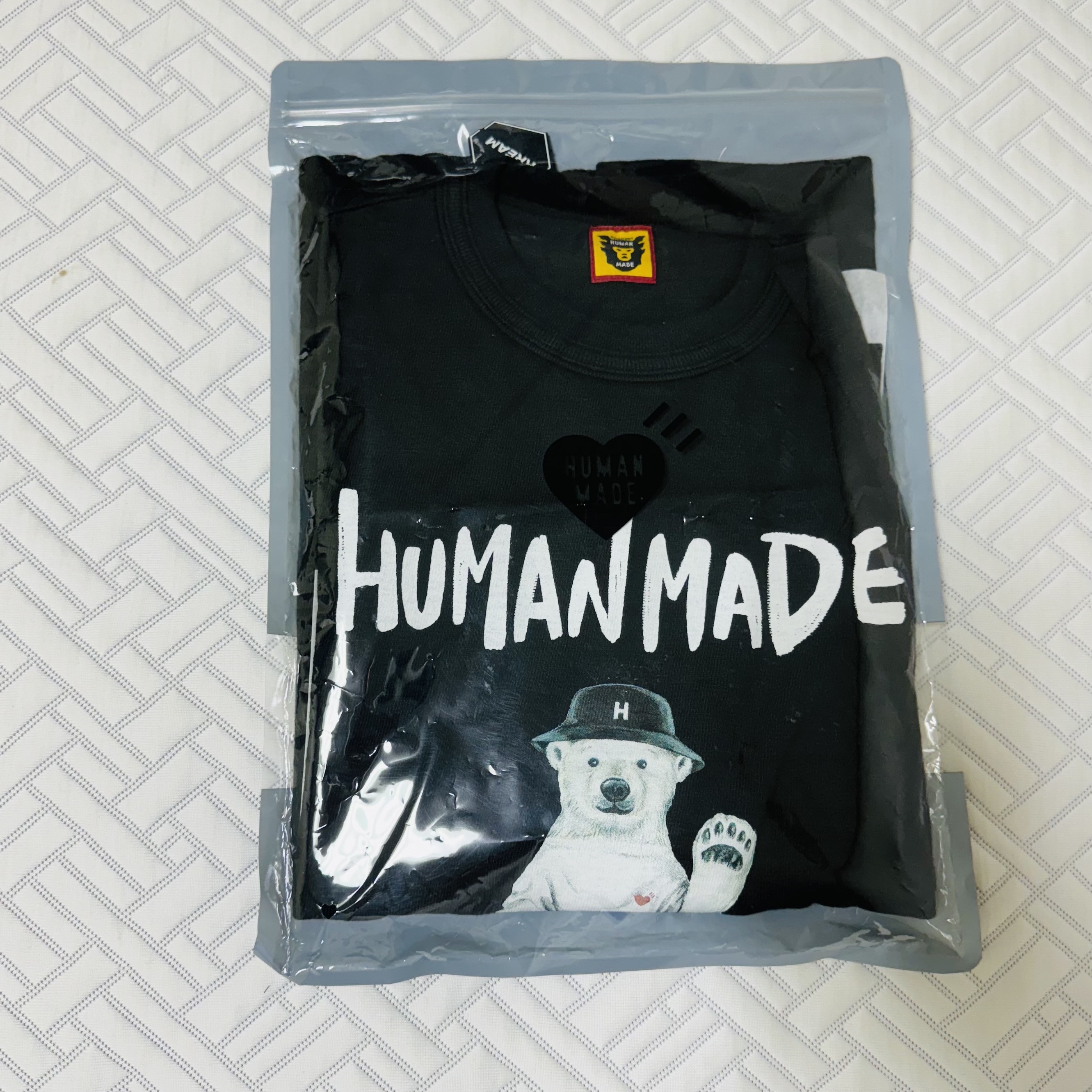 Human Made Graphic T-Shirt #16 Black 착용 스타일