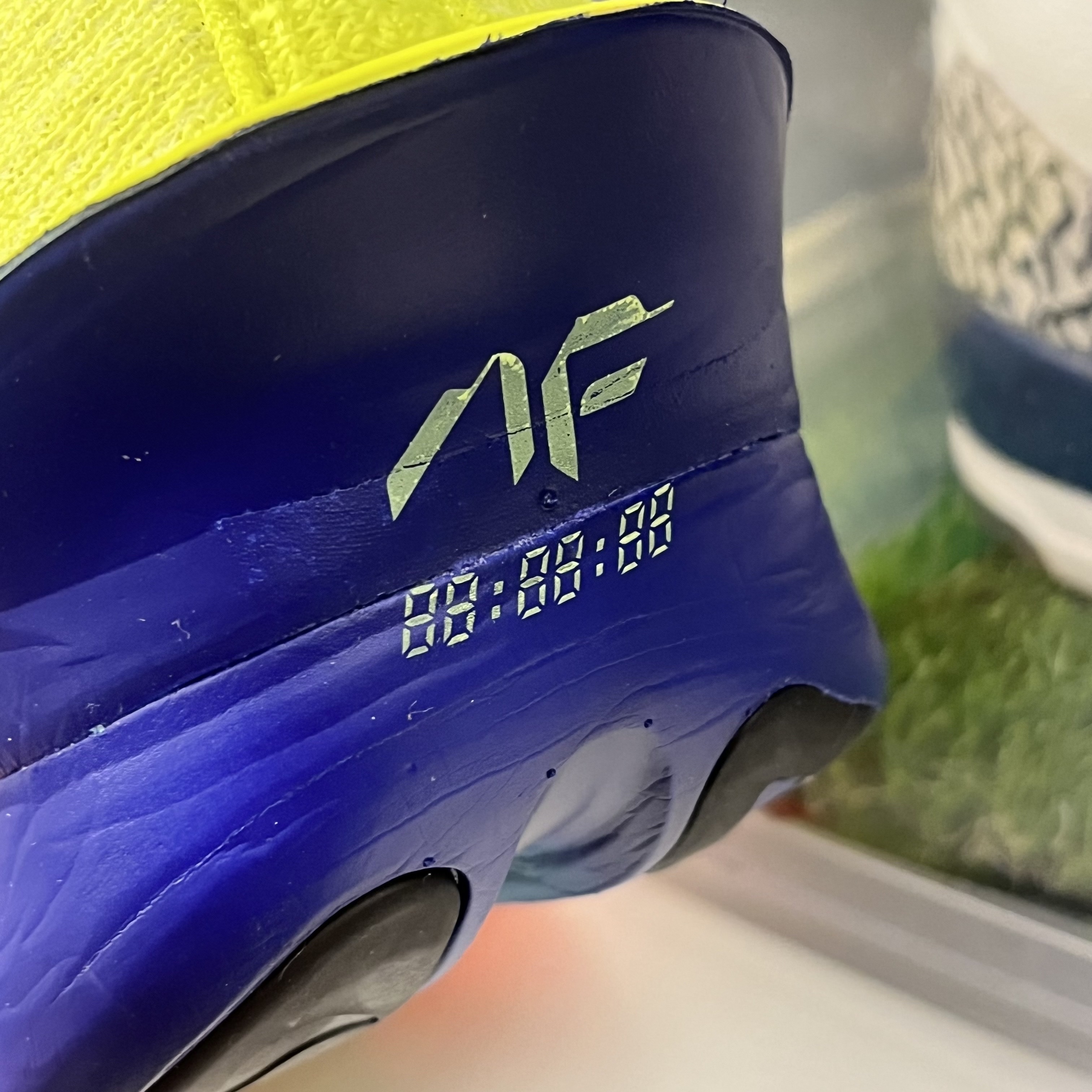 Nike Air Zoom Alphafly Next% 3 Volt 착용 스타일 - 2