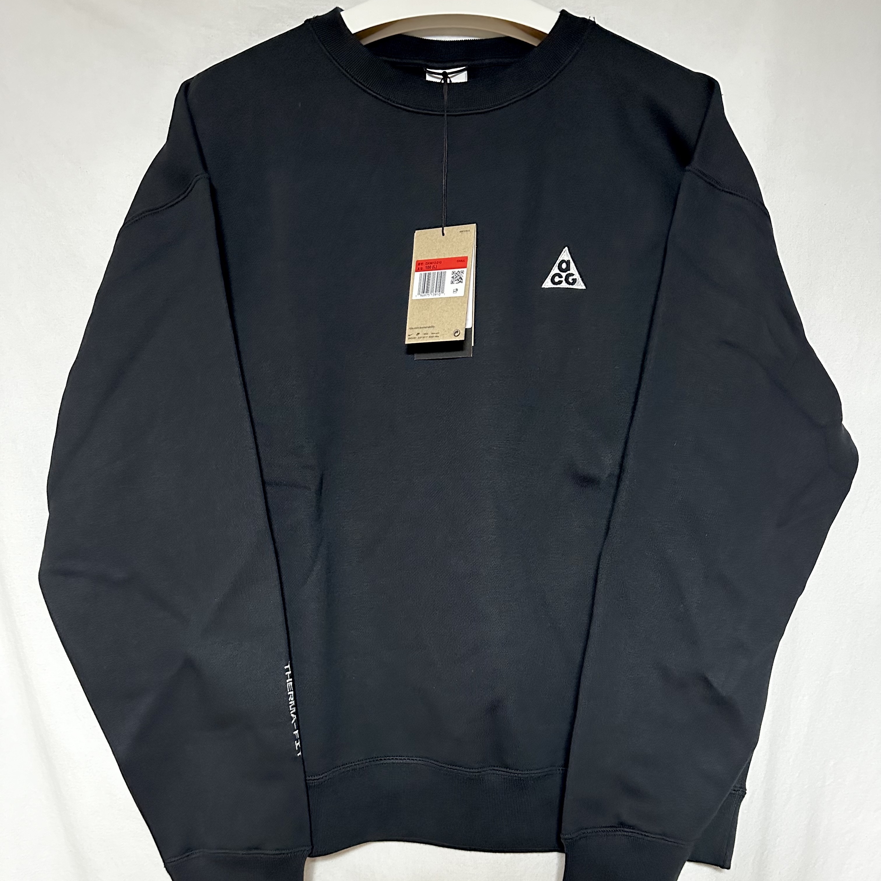 Nike ACG Therma-Fit Crew Fleece Sweatshirt Black - Asia 착용 스타일