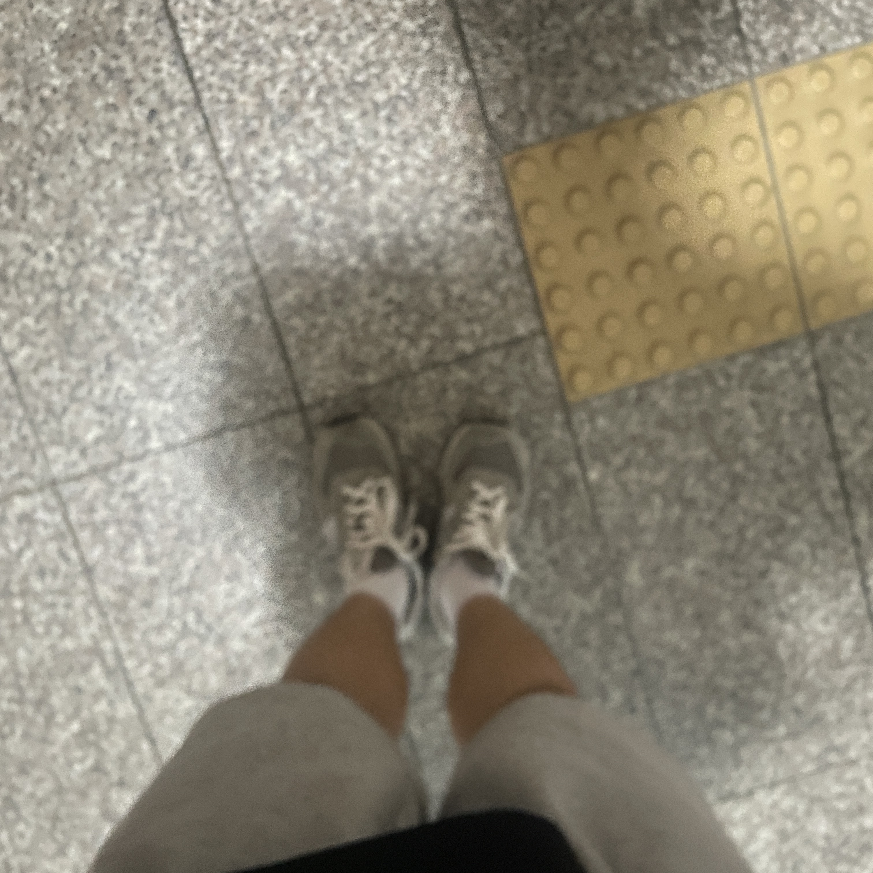 New Balance 574 Worn By Anyone Grey - D Standard 착용 스타일