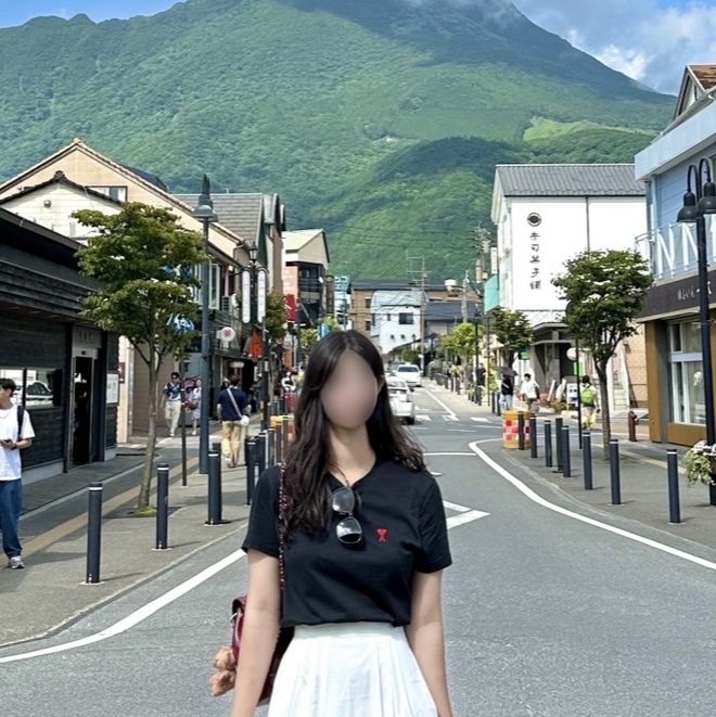 AMI de Coeur T-Shirt Black 착용 스타일