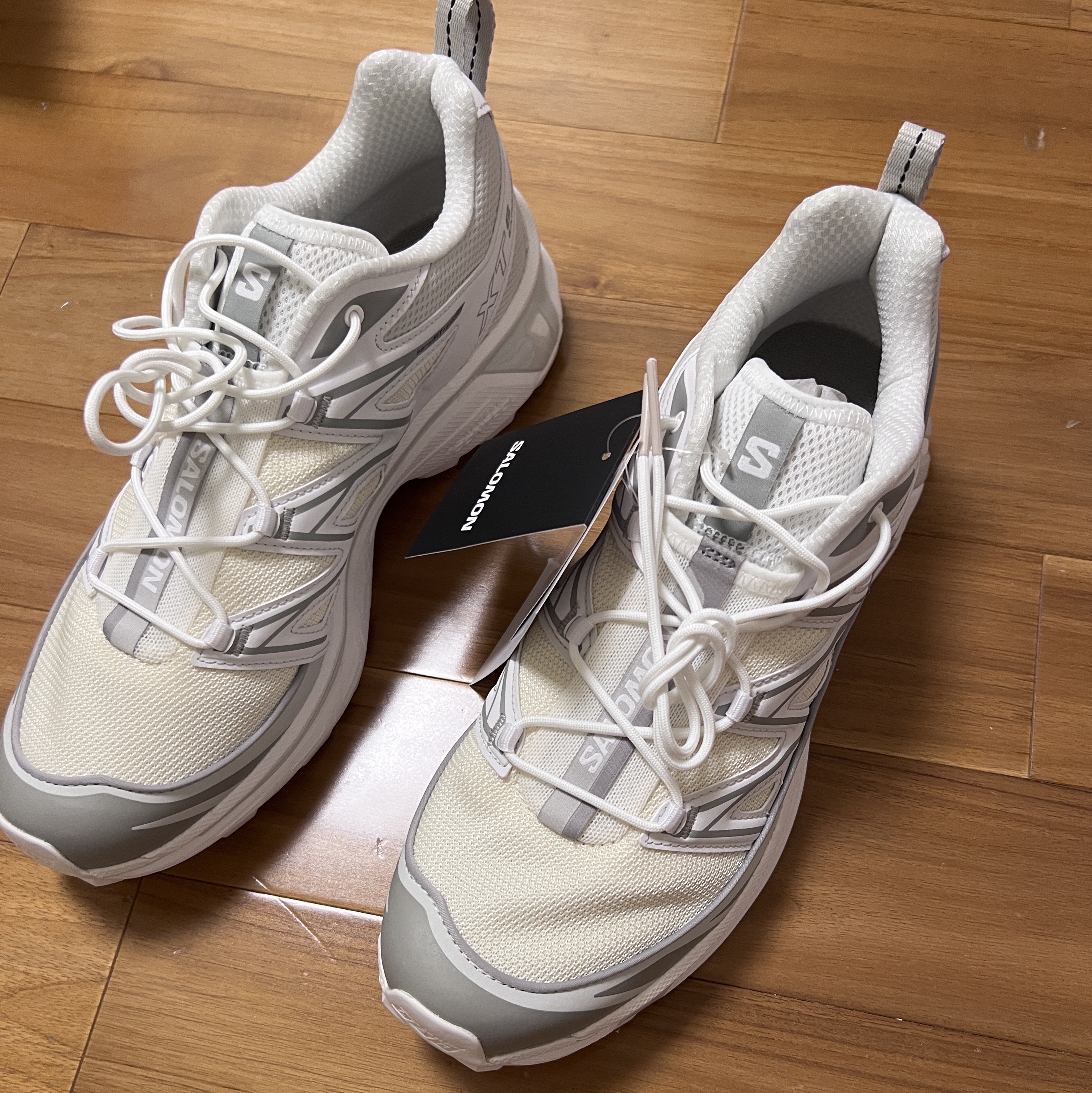 Salomon XT-6 Expanse Vanilla Ice White 착용 스타일