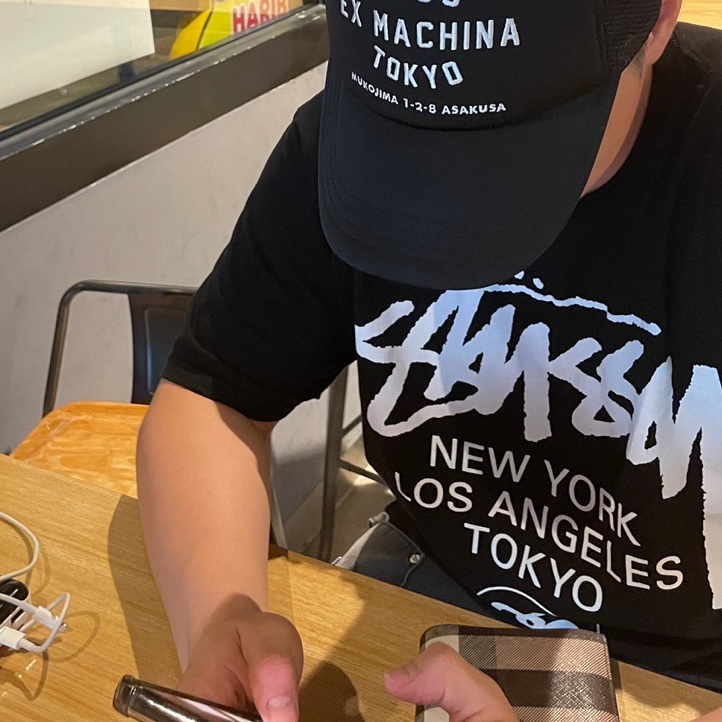Stussy World Tour T-Shirt Black 착용 스타일 - 2