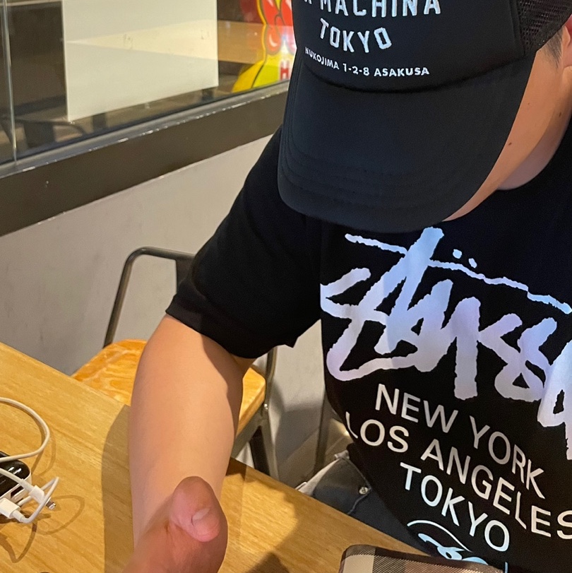 Stussy World Tour T-Shirt Black 착용 스타일 - 1