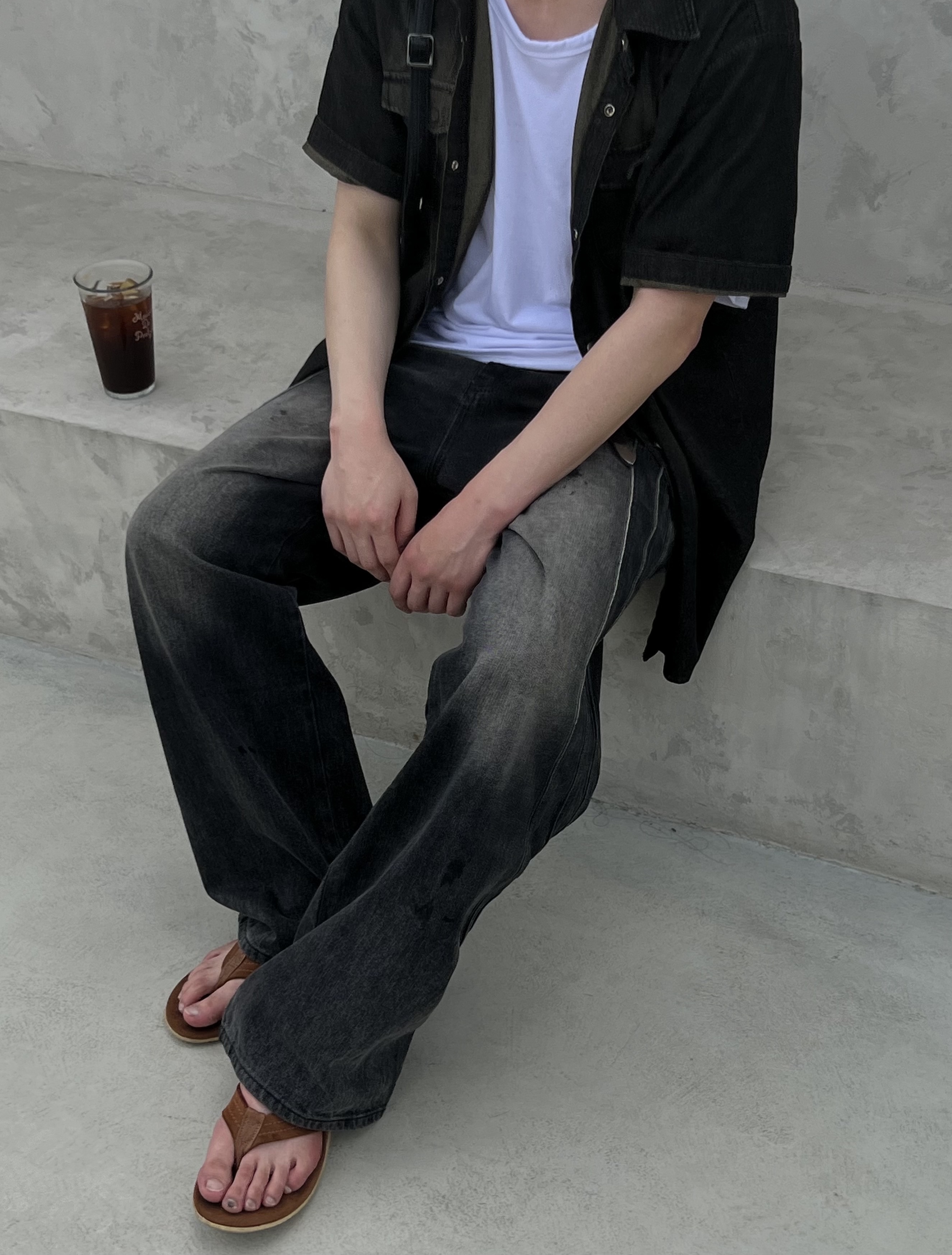 Island Slipper Classic Ultimate Suede Peanut Cognac, Casio A-158WA-1 착용 스타일 - 4