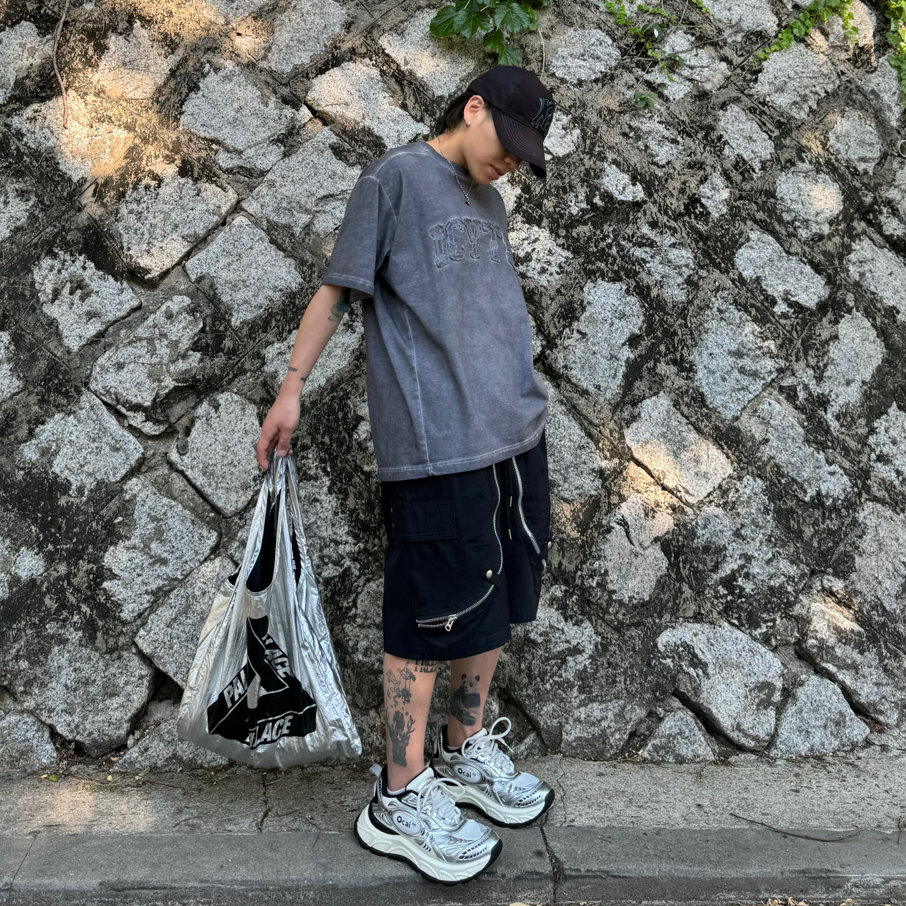 Palace Palace Shop Reusable Bag Silver - 22FW 착용 스타일