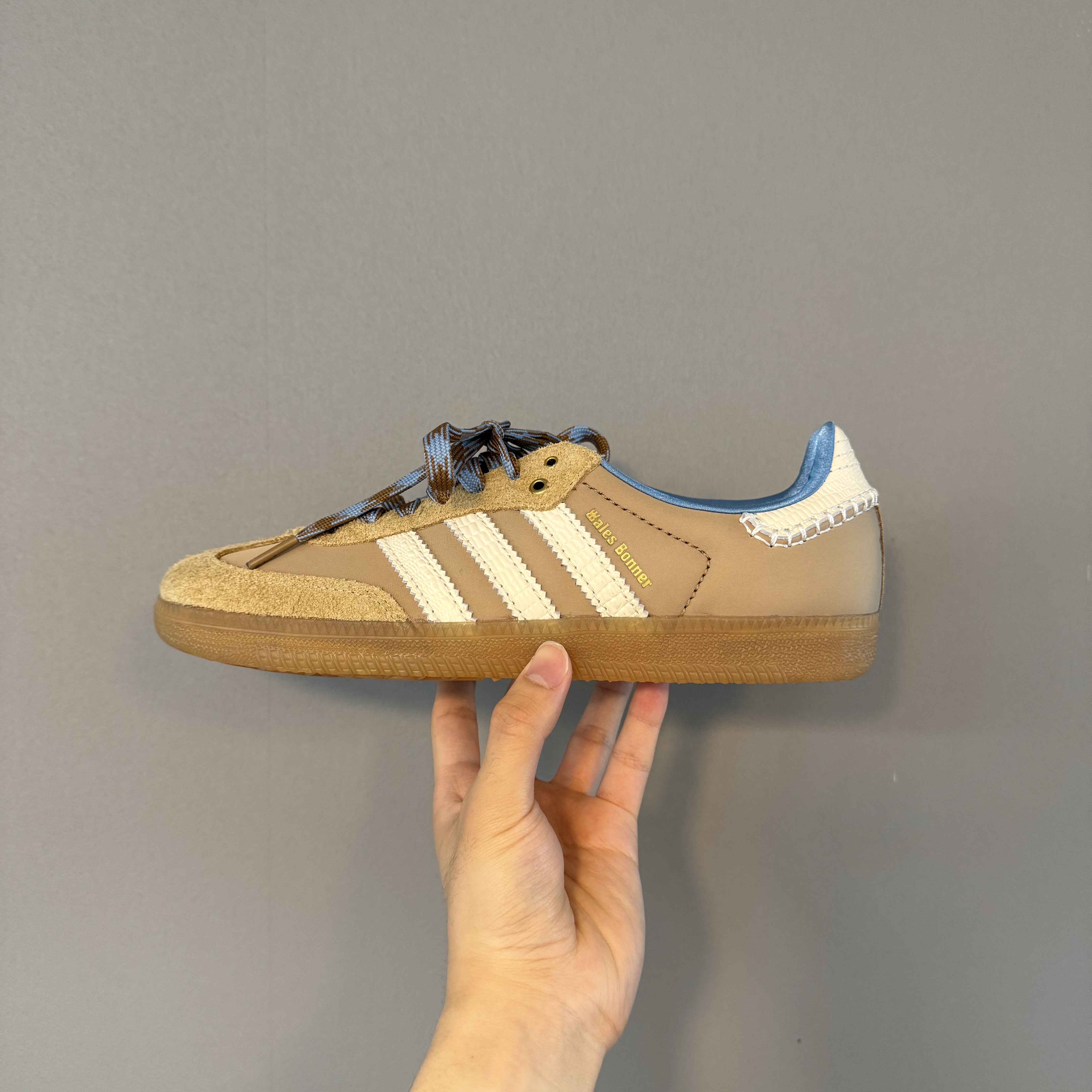 Adidas x Wales Bonner Samba Supplier Colour Wonder White, Maison Mihara Yasuhiro Peterson OG Sole Canvas Low-top Sneakers Natural 착용 스타일 - 3