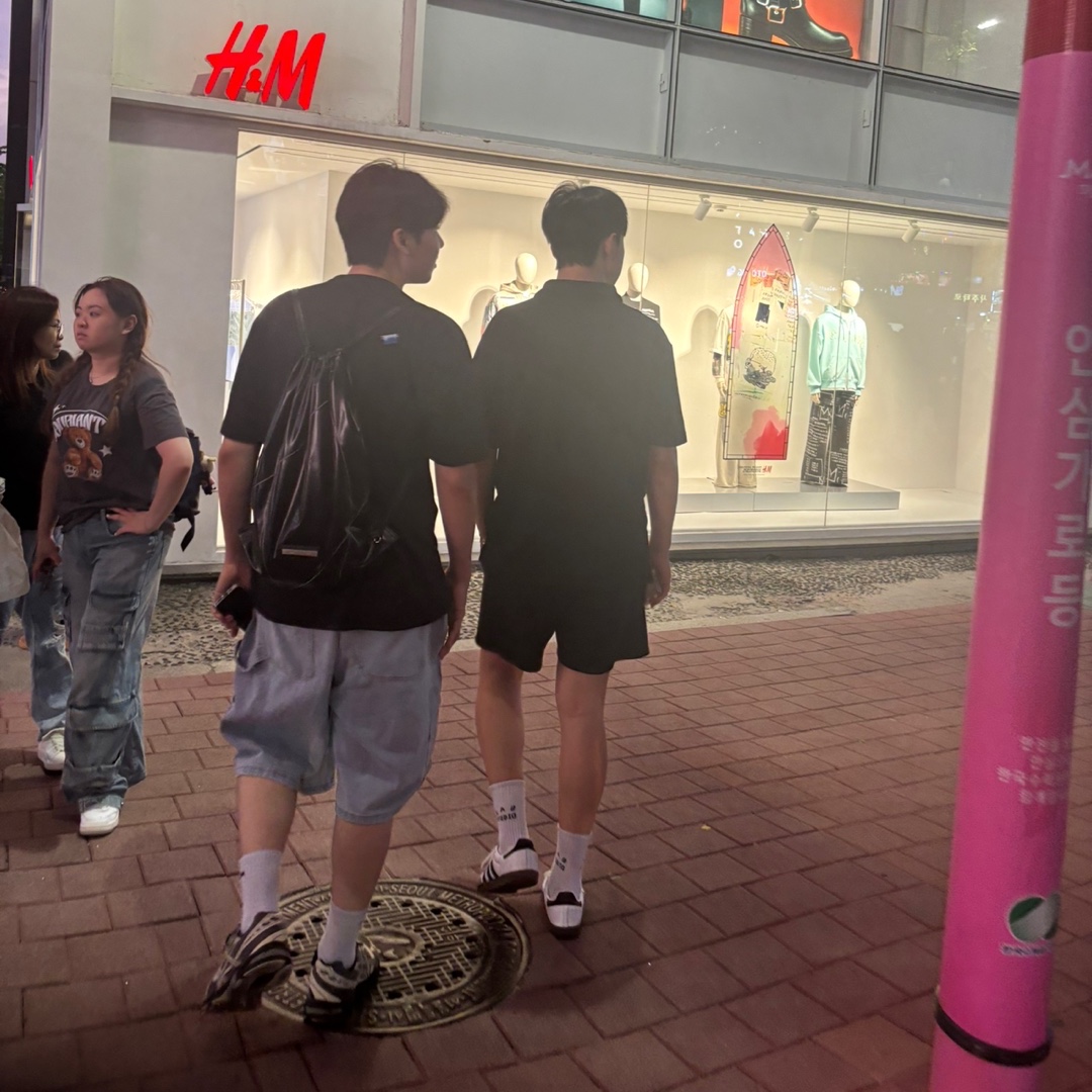 Ader Error Nolc Logo T-Shirt Noir, Matin Kim String Coating Backpack Black 착용 스타일