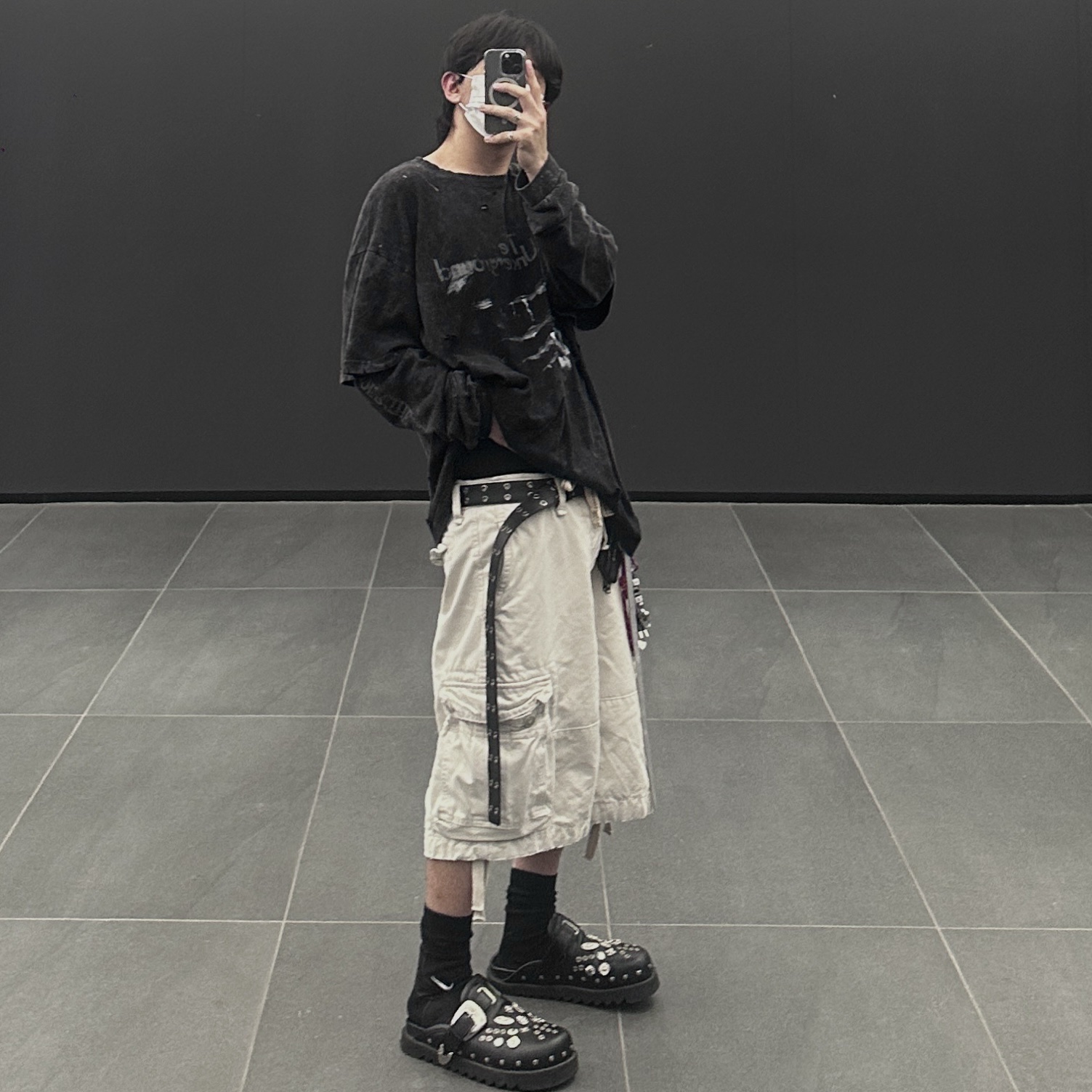 Toga Virilis AJ1066 Mules Leather Black 착용 스타일