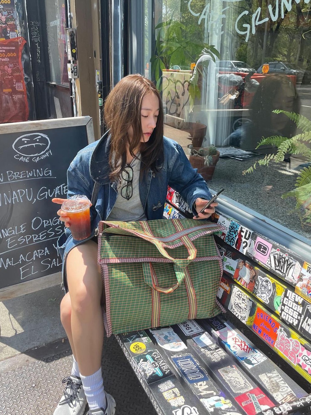 (W) Loewe x On Running Cloudtilt 2.0 Pink White, (W) Loewe x On Running Cloudtilt 2.0 Sand White 착용 스타일 - 4
