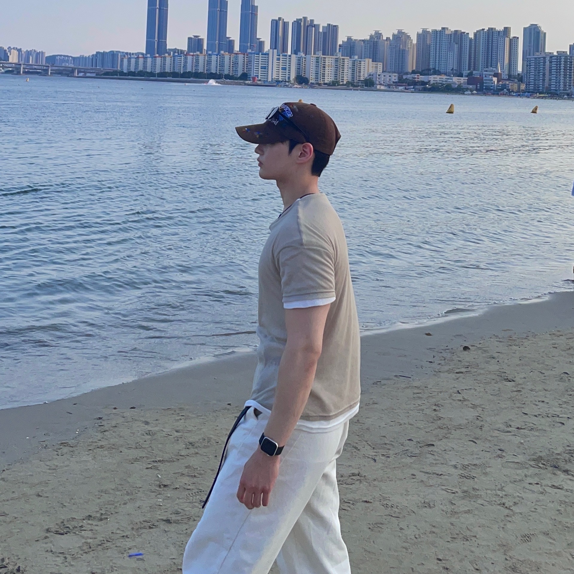 Sentiments No.260 Necklace, Apple Watch SE 40mm GPS Silver Aluminum Case with Sport Band White (Korean Ver.) 착용 스타일 - 10