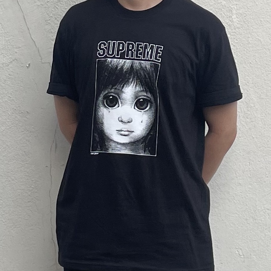 Supreme x Margaret Keane Teardrop T-Shirt Black - 24SS 착용 스타일