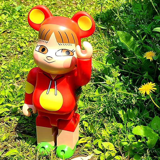 Bearbrick Mari Wonder Girl 400%, Bearbrick Series 15 Sealed Case 100% (24 Blind Boxes) 착용 스타일 - 1