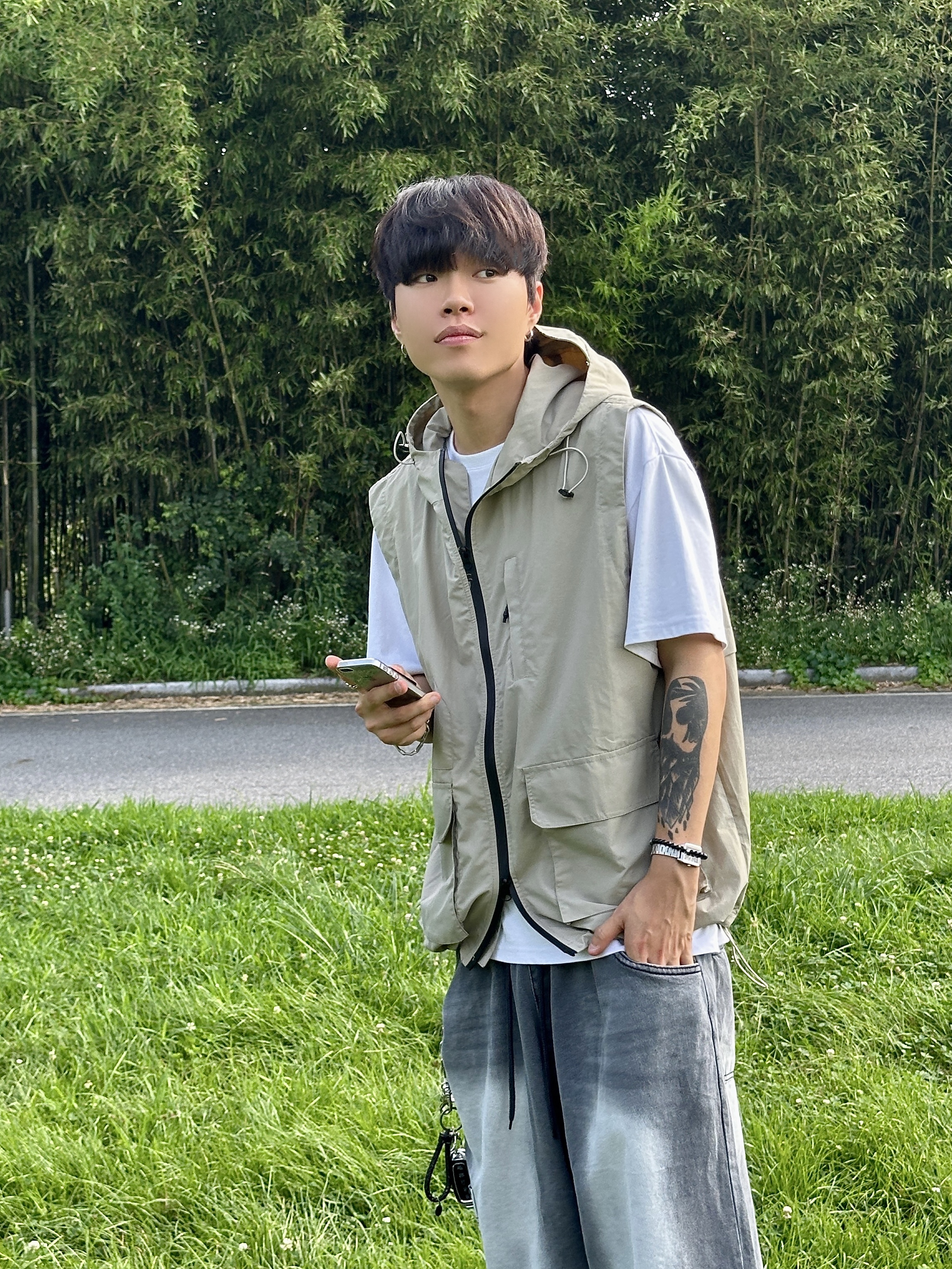 Maison Mihara Yasuhiro Peterson OG Sole Canvas Low-top Sneakers Natural 착용 스타일 - 2