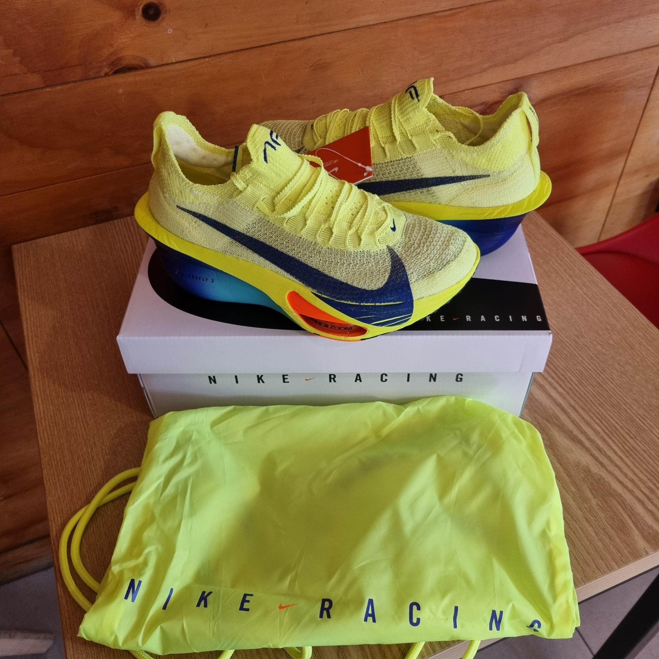 Nike Air Zoom Alphafly Next% 3 Volt 착용 스타일