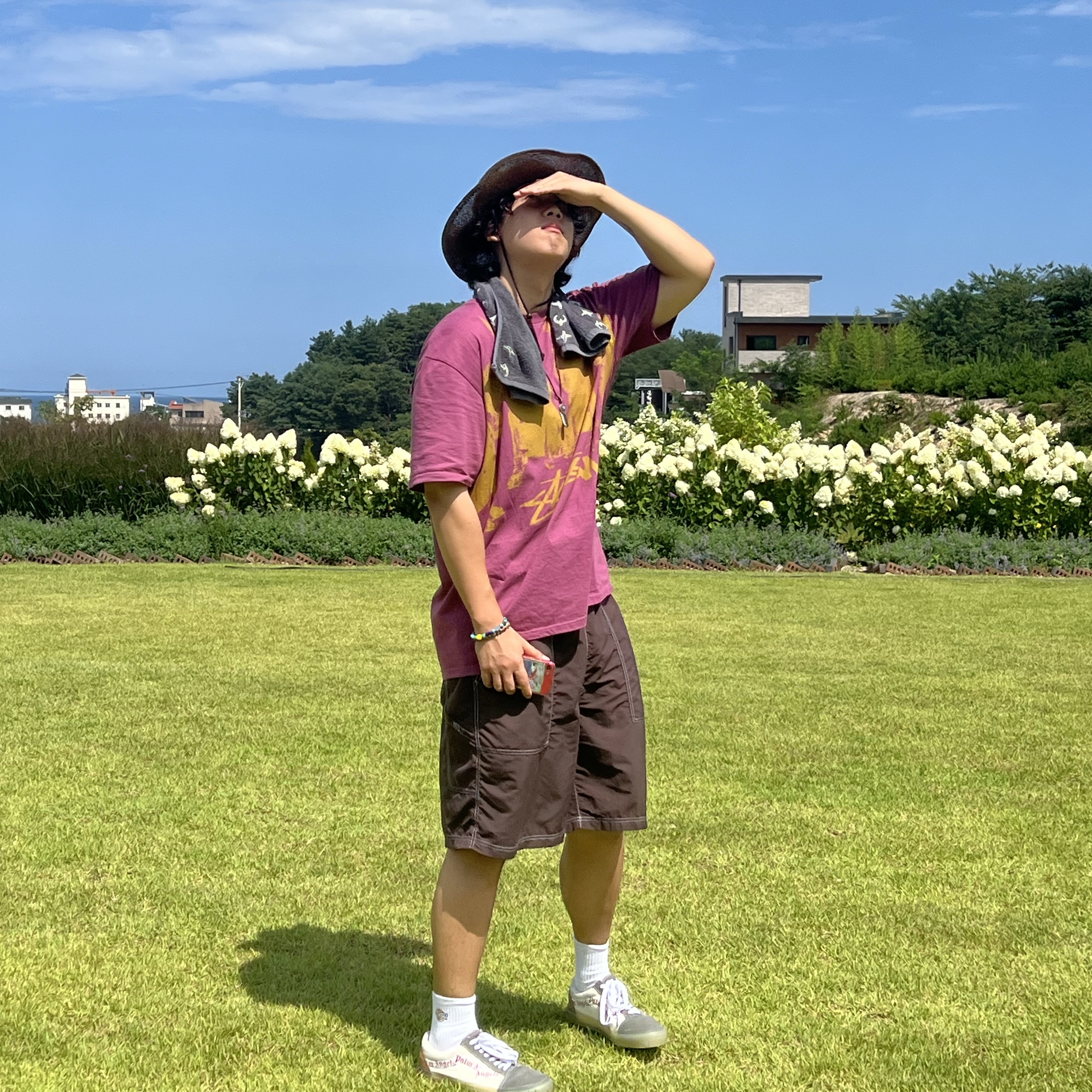 Supreme Nylon Painter Short Dark Brown - 24SS, Stussy Doberman T-Shirt Berry 착용 스타일 - 2