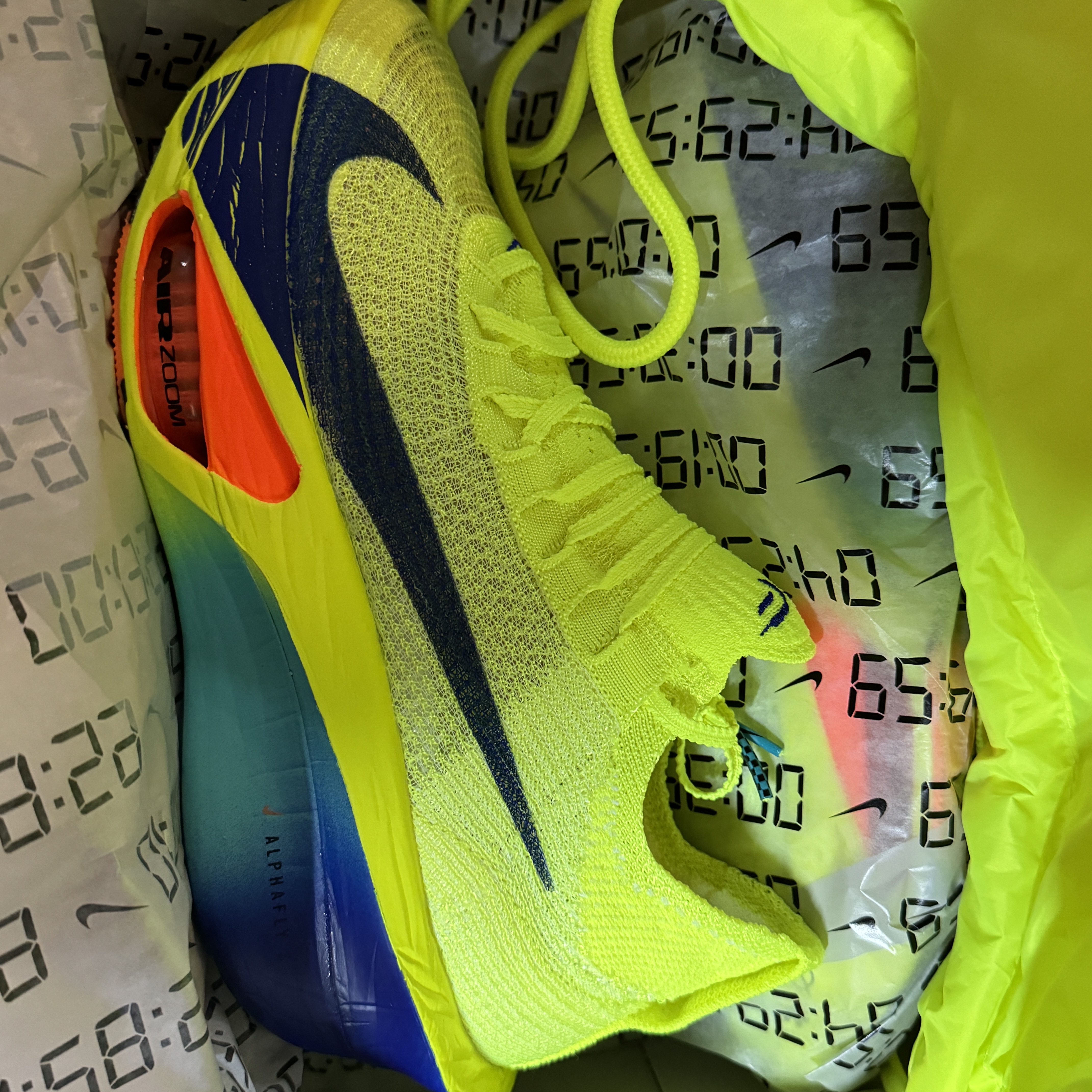Nike Air Zoom Alphafly Next% 3 Volt 착용 스타일