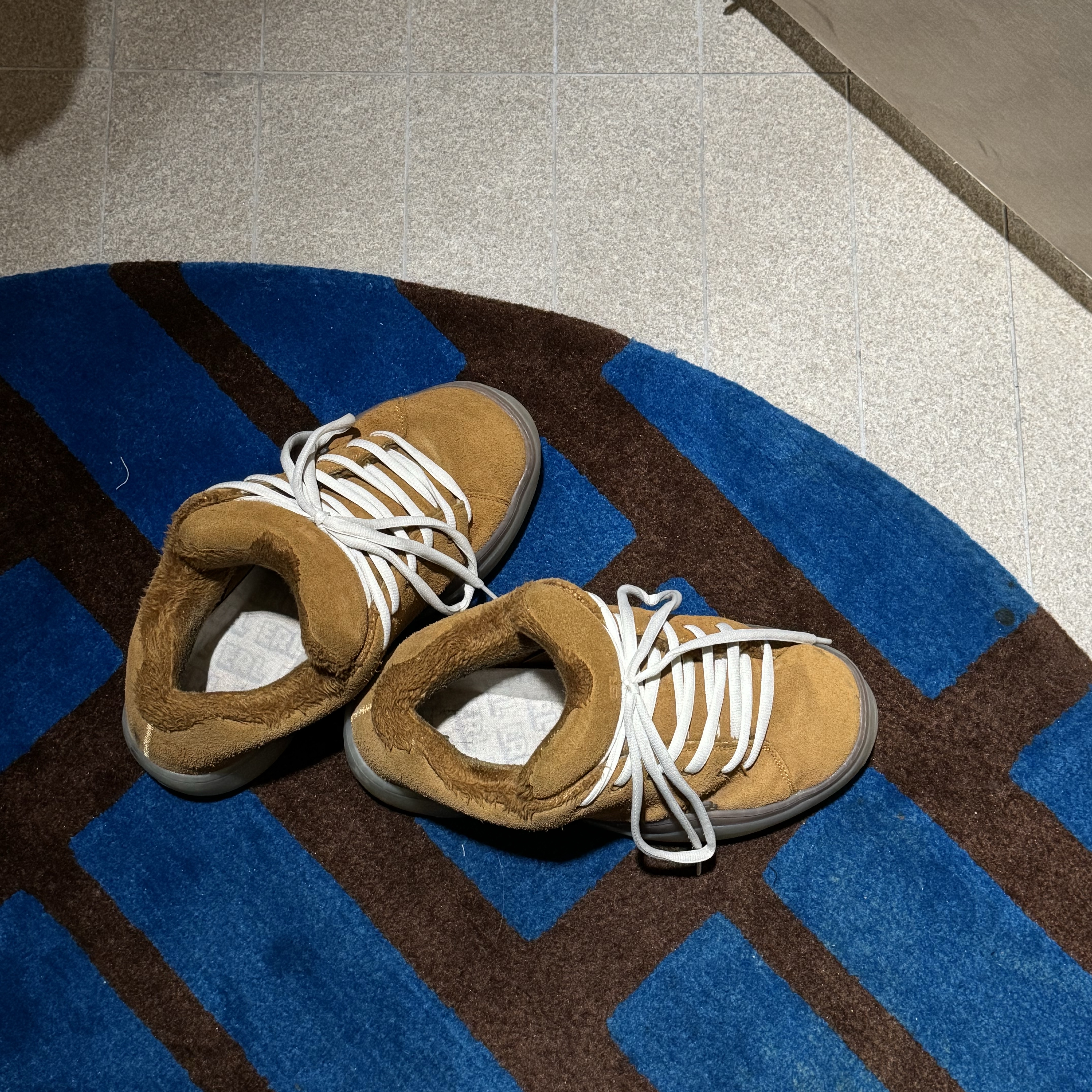 ERL Vamp Skate Shoe Natural Brown, Farfromwhat Far Layered Work Shorts Pants Blue 착용 스타일 - 3