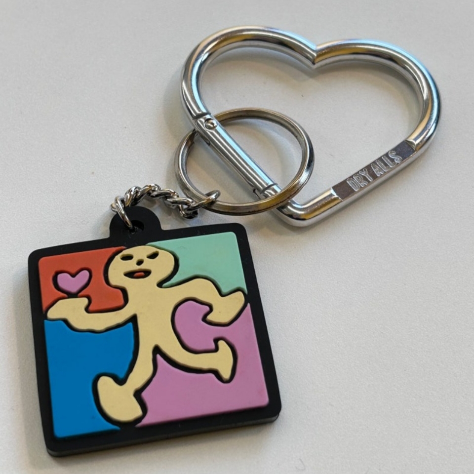 Human Made Heart Carabiner Silver 착용 스타일