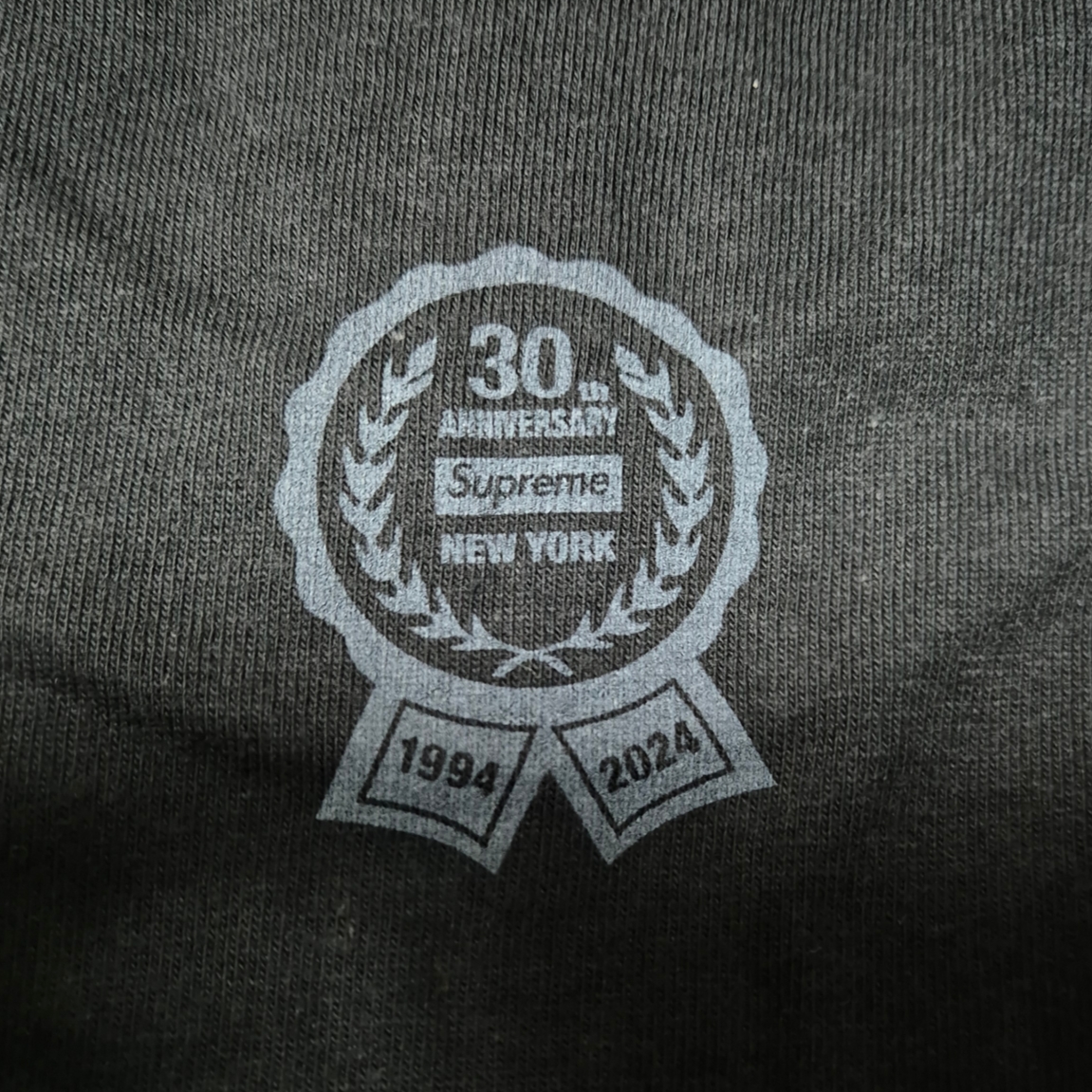 Supreme First T-Shirt Black - 24SS 착용 스타일 - 4