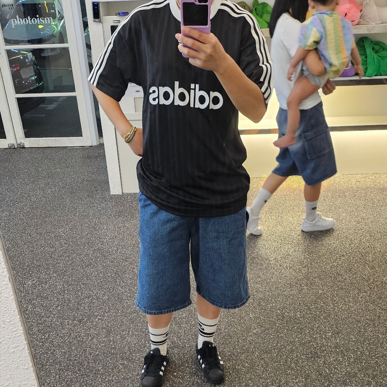 Adidas Adicolor T-Shirt Black White - KR Sizing 착용 스타일 - 1