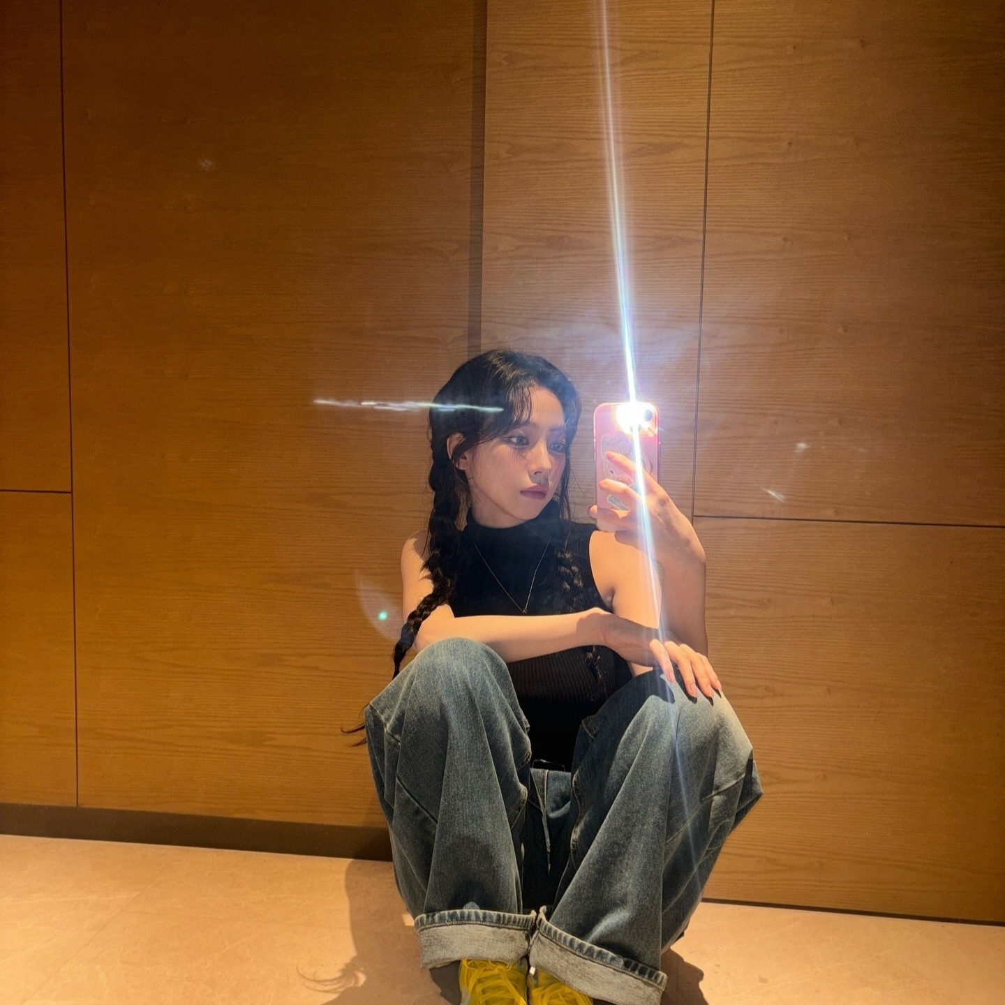 Converse Run Star Trainer Golden Wren Winter Slay 착용 스타일 - 1