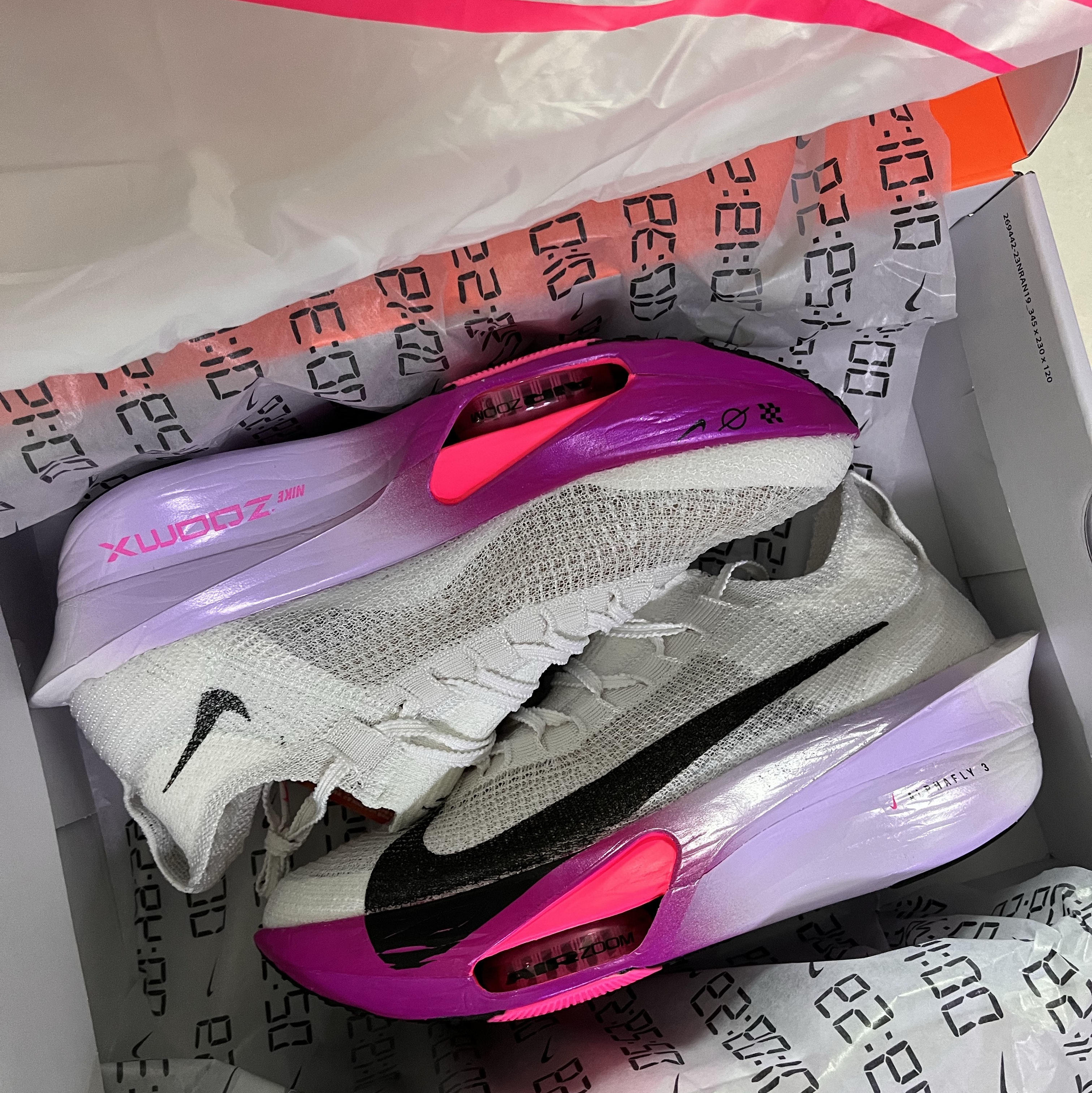 Nike Air Zoom Alphafly Next% 3 Hyper Pink 착용 스타일