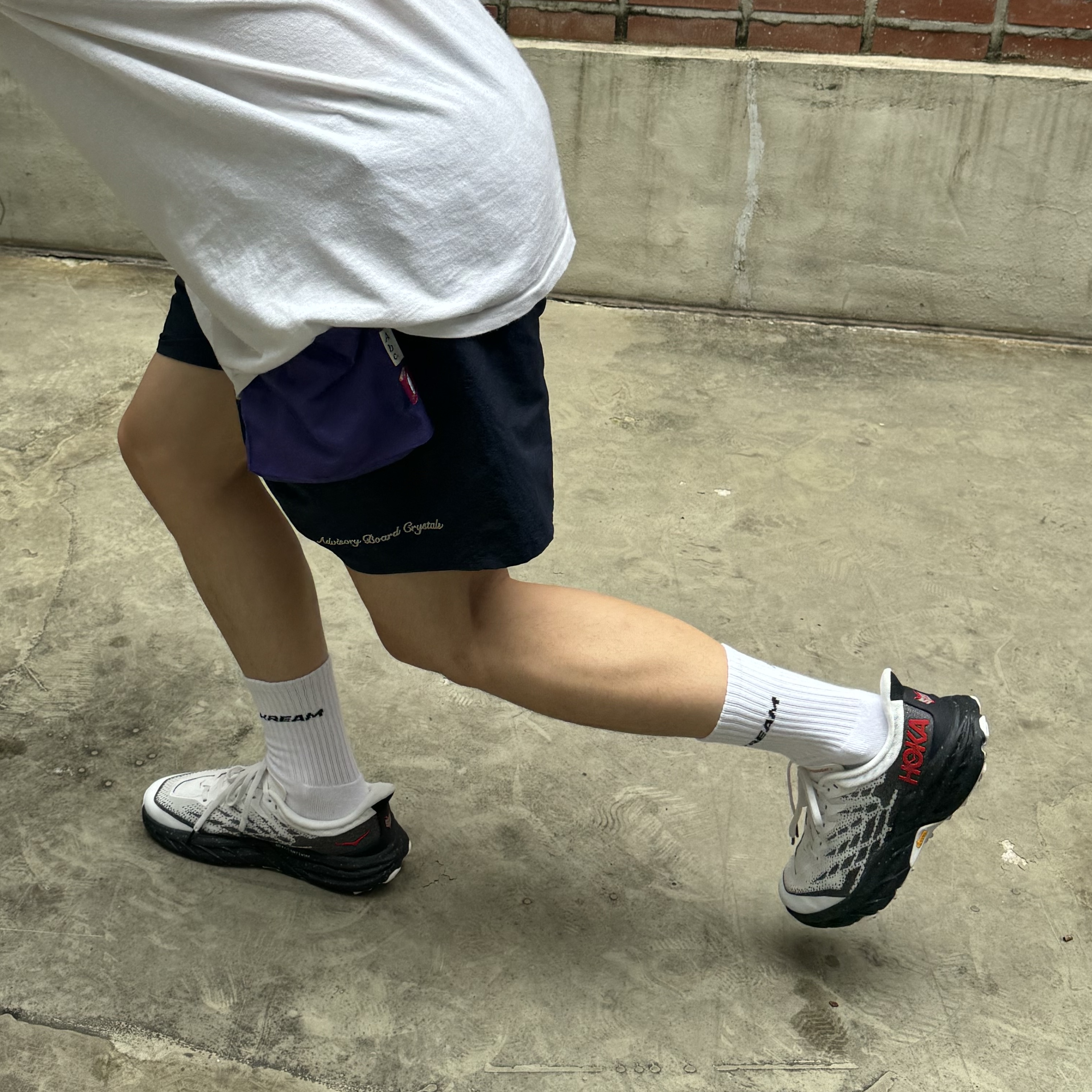 Hoka Speedgoat 5 White Black - 24FW, Advisory Board Crystals Camp Crystal Lake Swim Shorts Grey Purple 착용 스타일 - 1