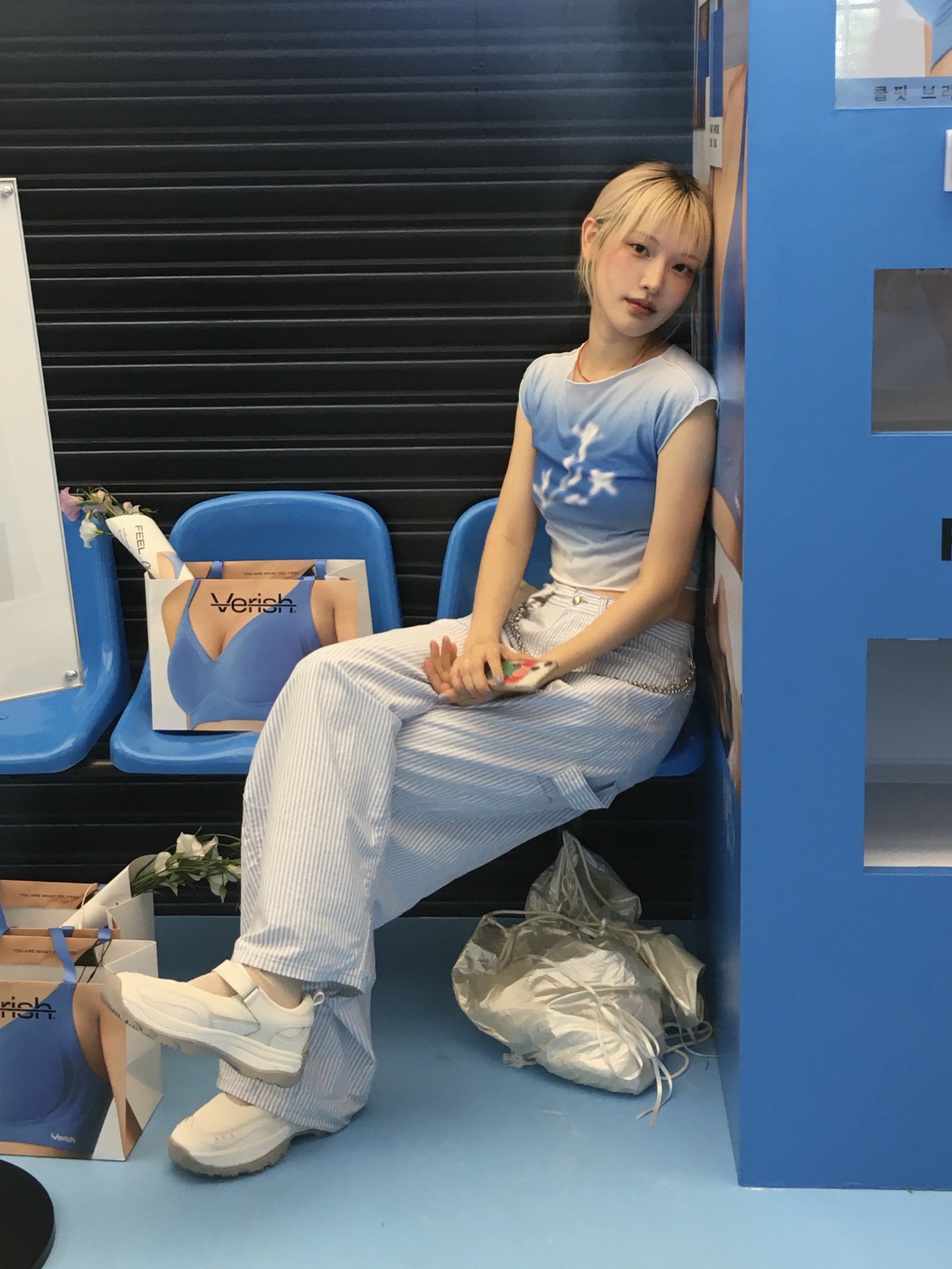 (W) Honsby Darling Harbour Off White 착용 스타일 - 3