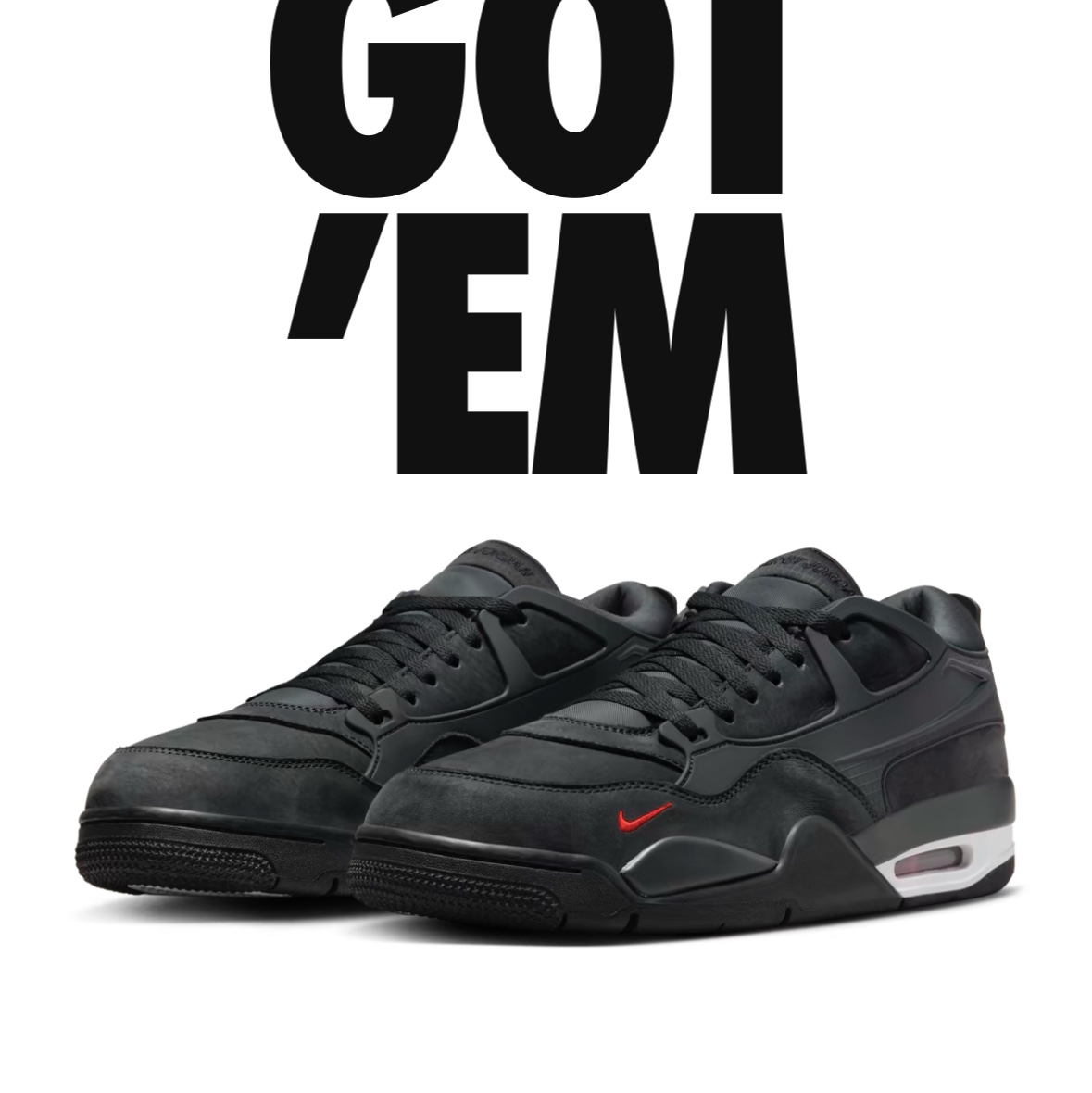 Jordan 4 x Nigel Sylvester RM SP Driveway Grey 착용 스타일