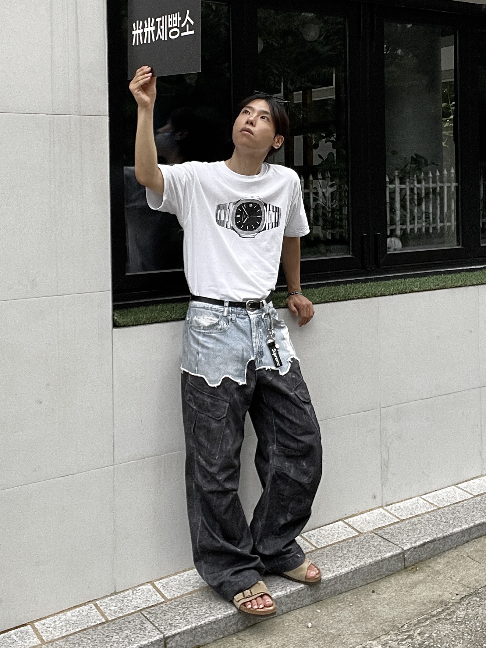 Birkenstock Zurich Suede Leather Taupe - Narrow, Supreme Webbing Keychain Black - 23SS 착용 스타일 - 1