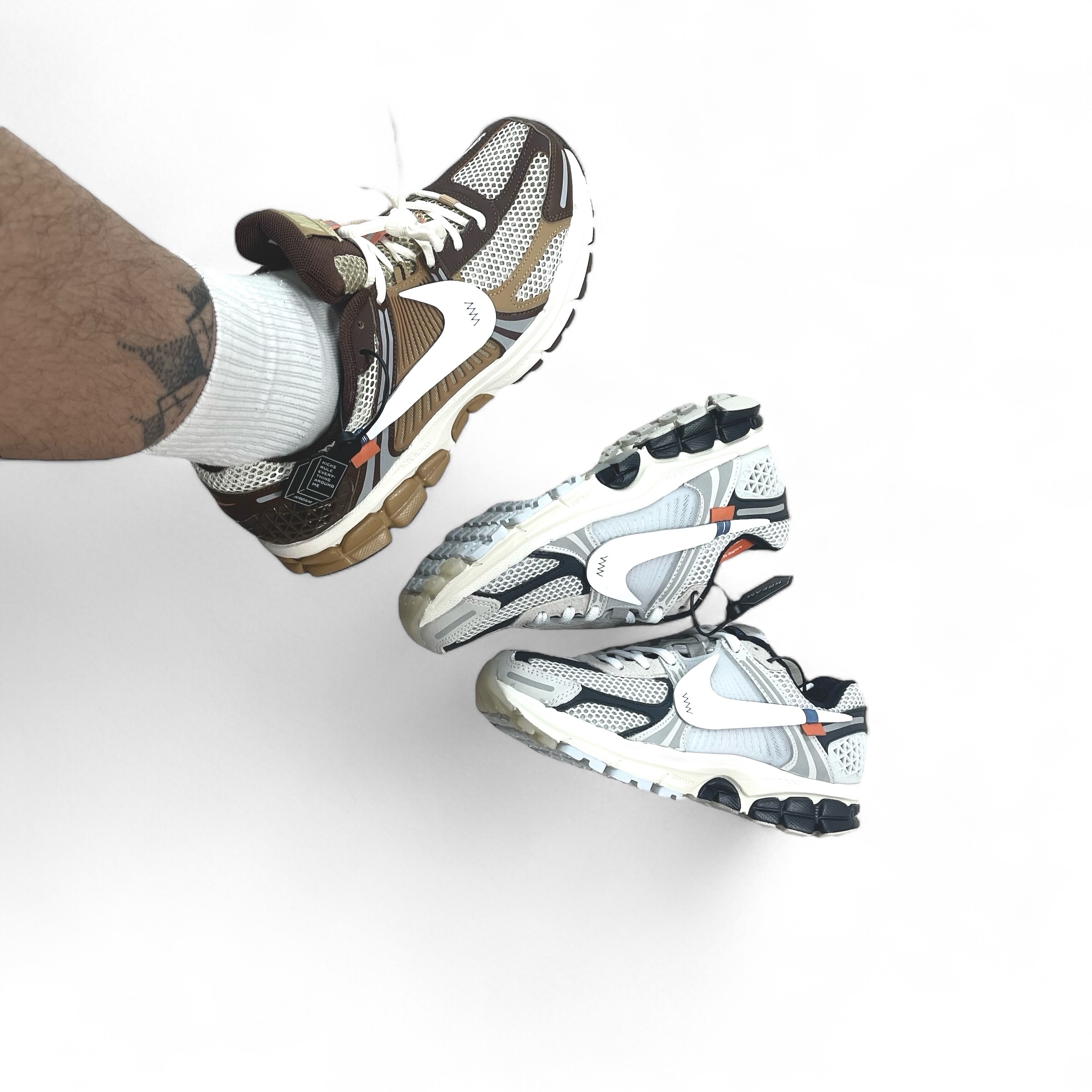 Nike Zoom Vomero 5 Light Bone and Black, Nike Zoom Vomero 5 Wheat Grass and Cacao Wow 착용 스타일 - 4