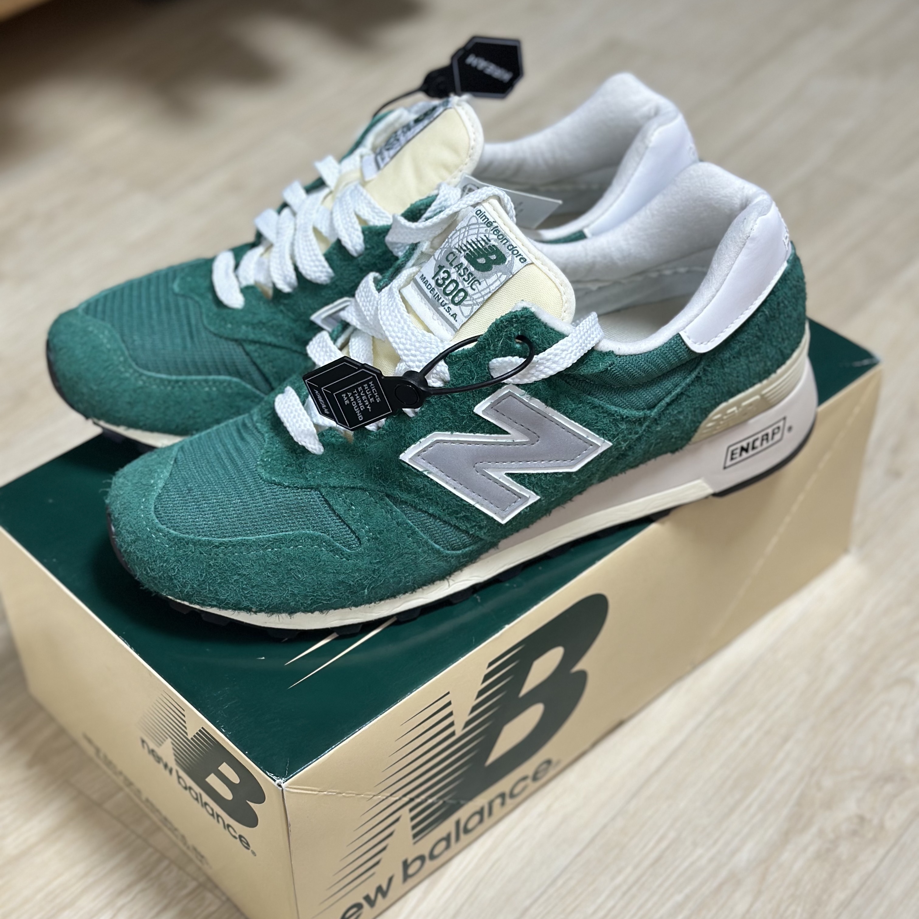 New Balance x Aime Leon Dore 1300 Botanical Green 착용 스타일