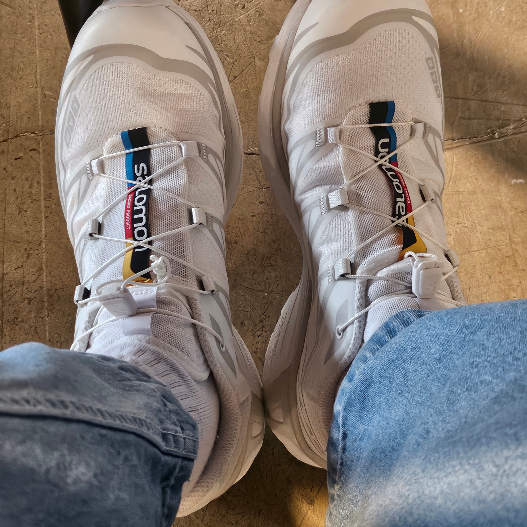 Salomon XT-6 ADV White 착용 스타일