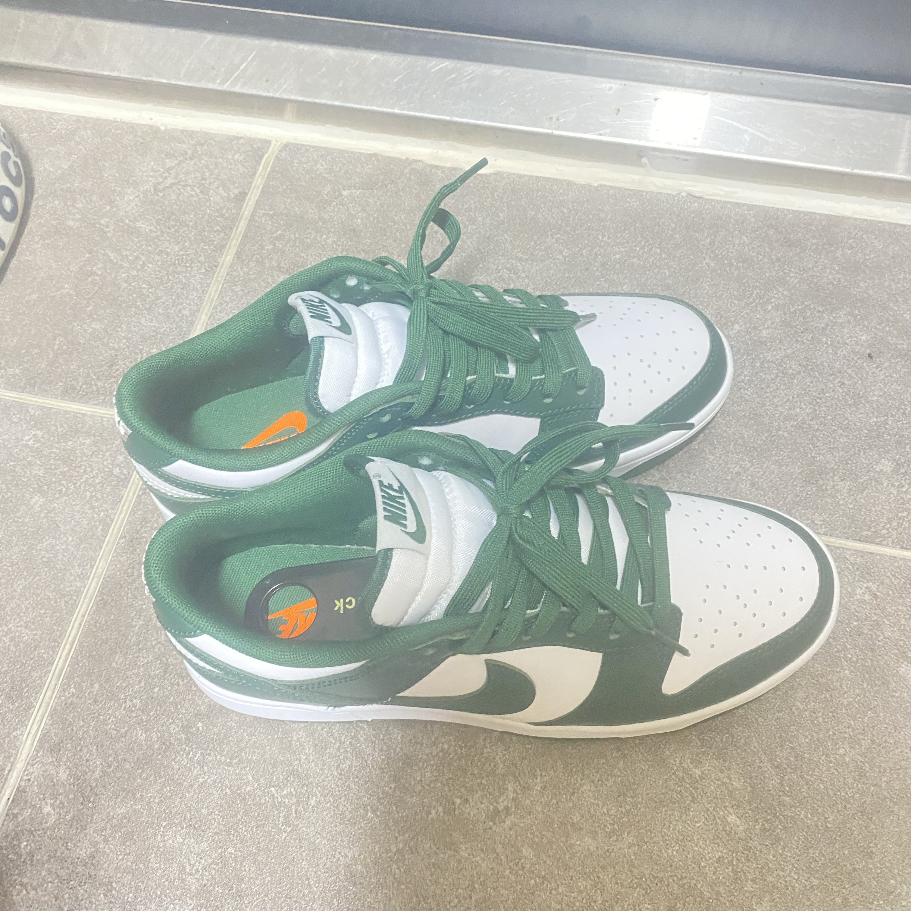 Nike Dunk Low Retro Varsity Green 착용 스타일
