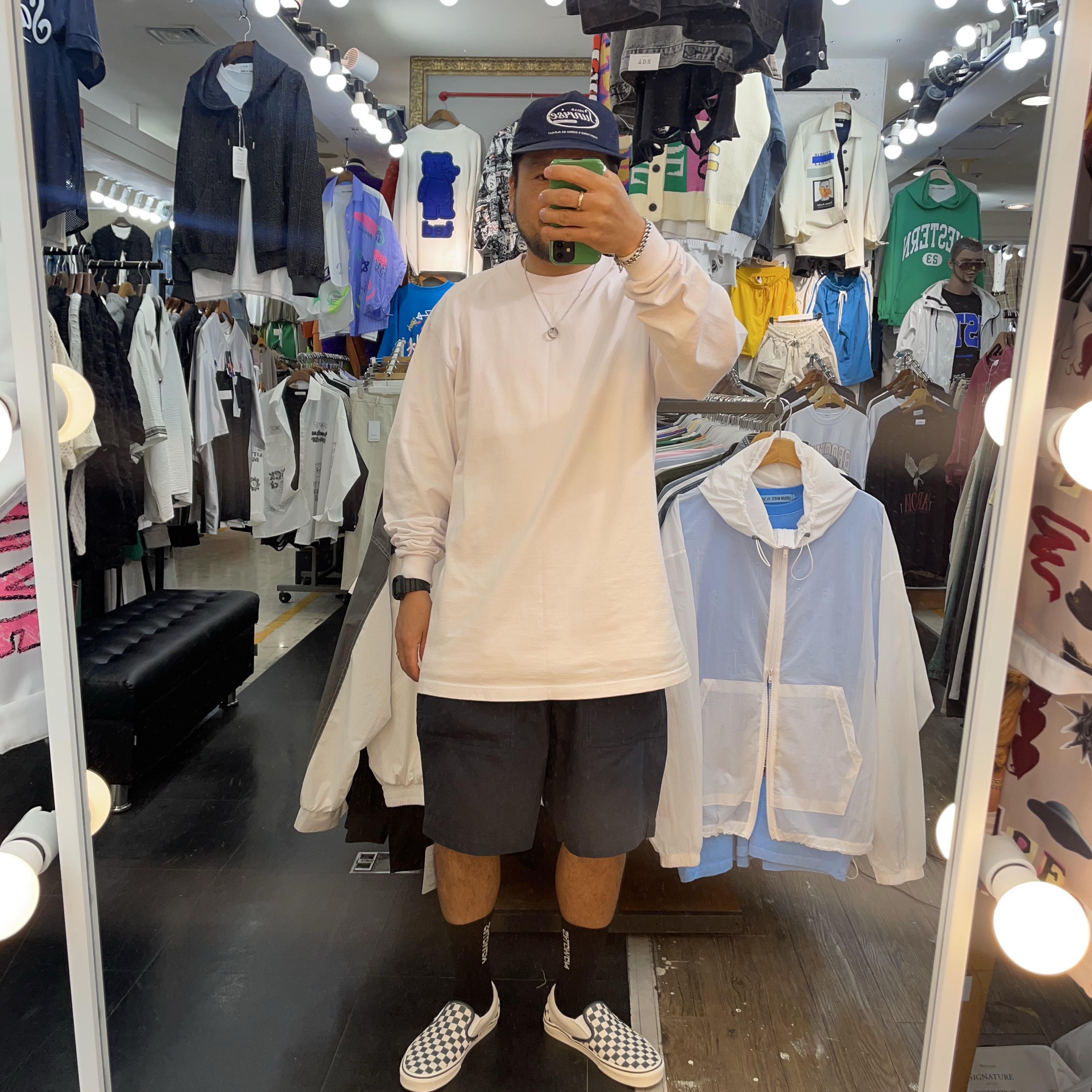 Vans Slip-On ComfyCush Checkerboard 착용 스타일