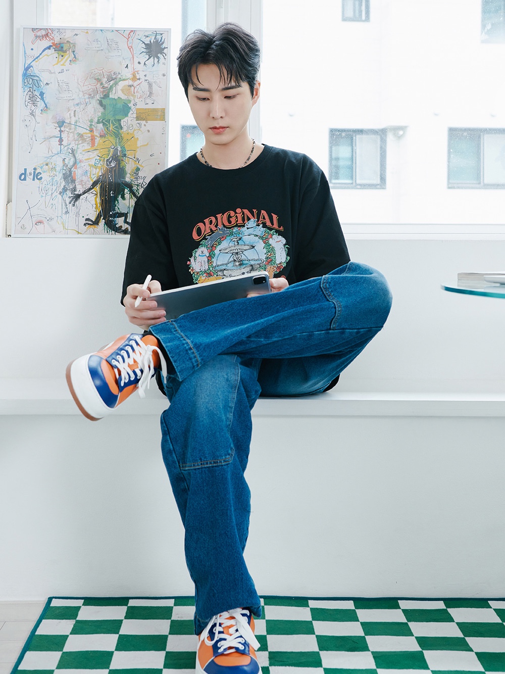 RDVZ Original Puppy Friends T-shirt Black 착용 스타일 - 3