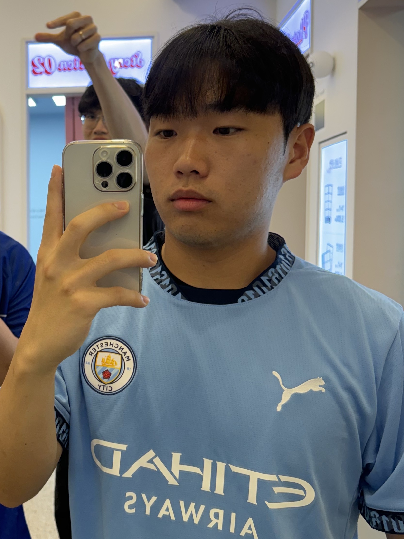 Puma Manchester City 2024/25 Home Jersey Team Light Blue (Non Marking Ver.) 착용 스타일 - 1