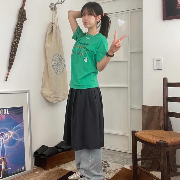 Problemallways Life Weather Forecast T-Shirt Green 착용 스타일 - 2