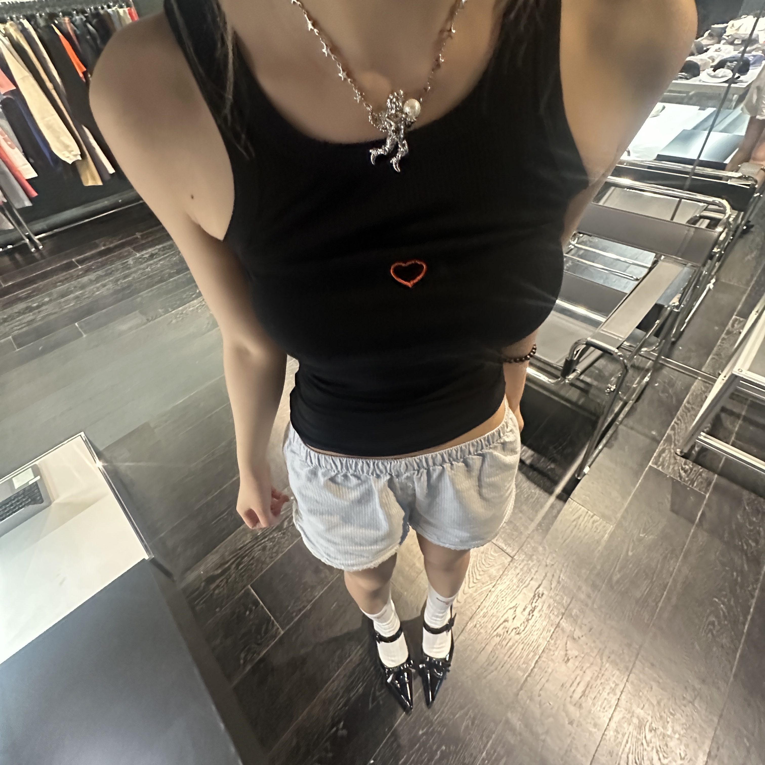 Baserange Women Heart Tank Black, (W) Shushu/Tong Elegant Bow Trendy Pointed Leather Shoes Black 착용 스타일 - 1