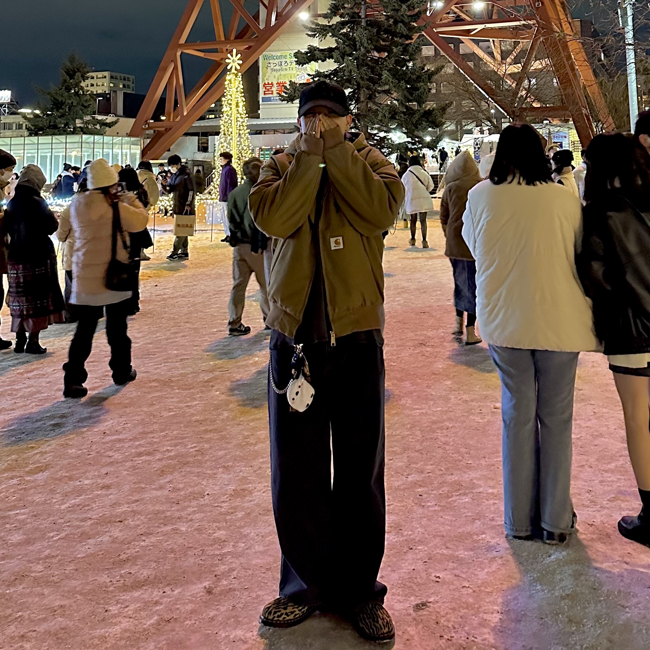 Carhartt WIP x Awake NY OG Active Jacket Brown, Dr. Martens x Wacko Maria 1461 Tiger Camo Hair On Camel Black 착용 스타일 - 2
