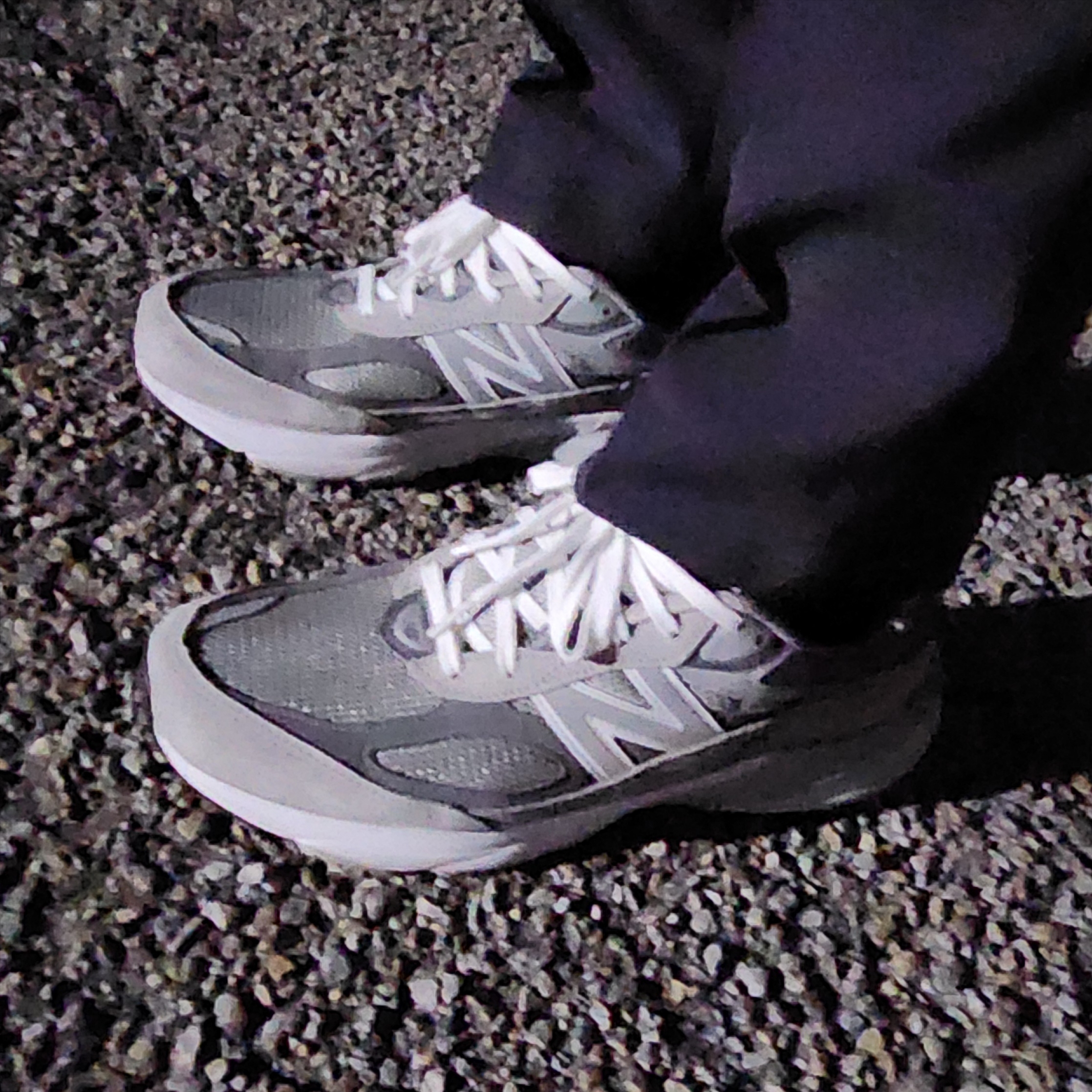 New Balance 990v6 Made in USA Grey - D Standard 착용 스타일