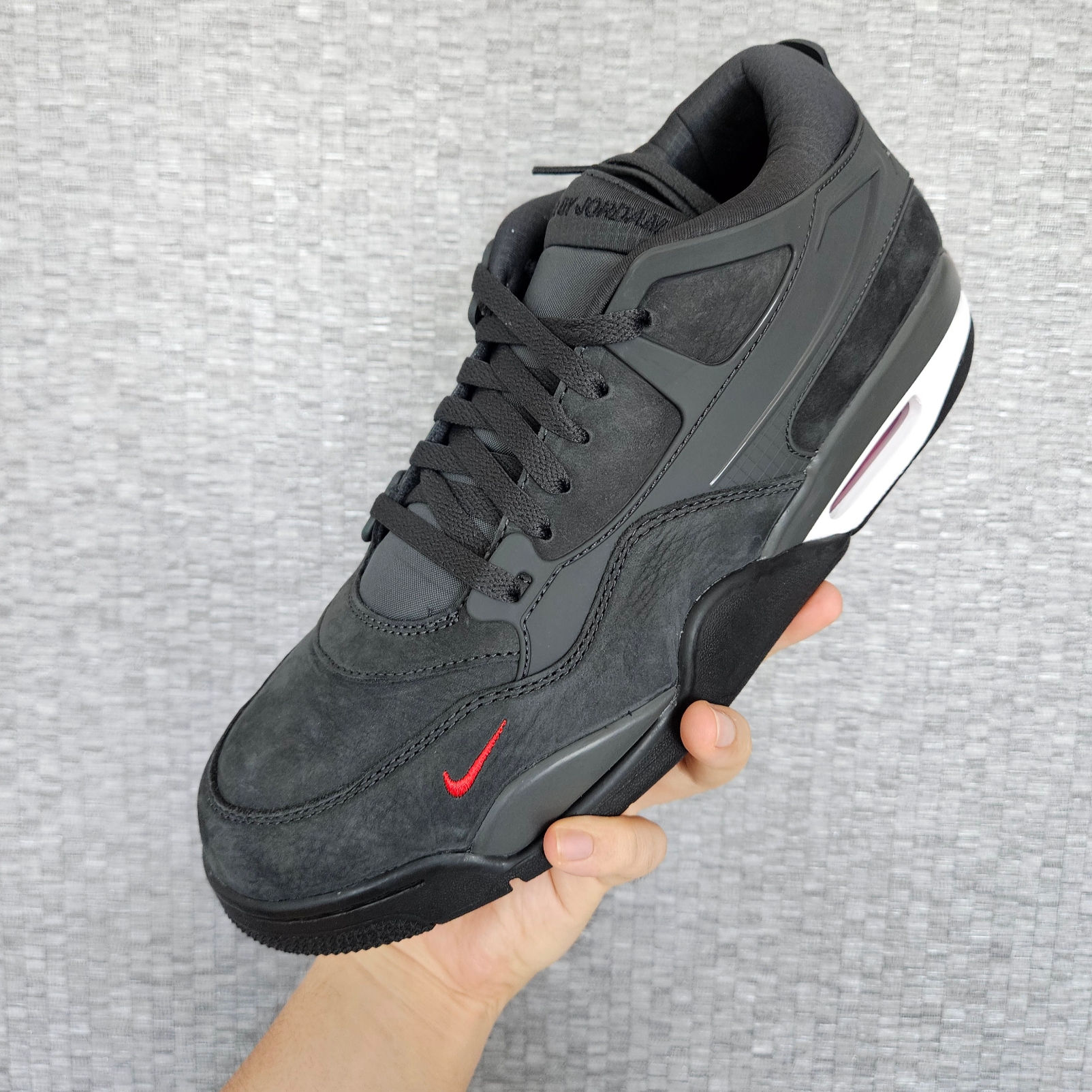 Jordan 4 x Nigel Sylvester RM SP Driveway Grey 착용 스타일 - 2