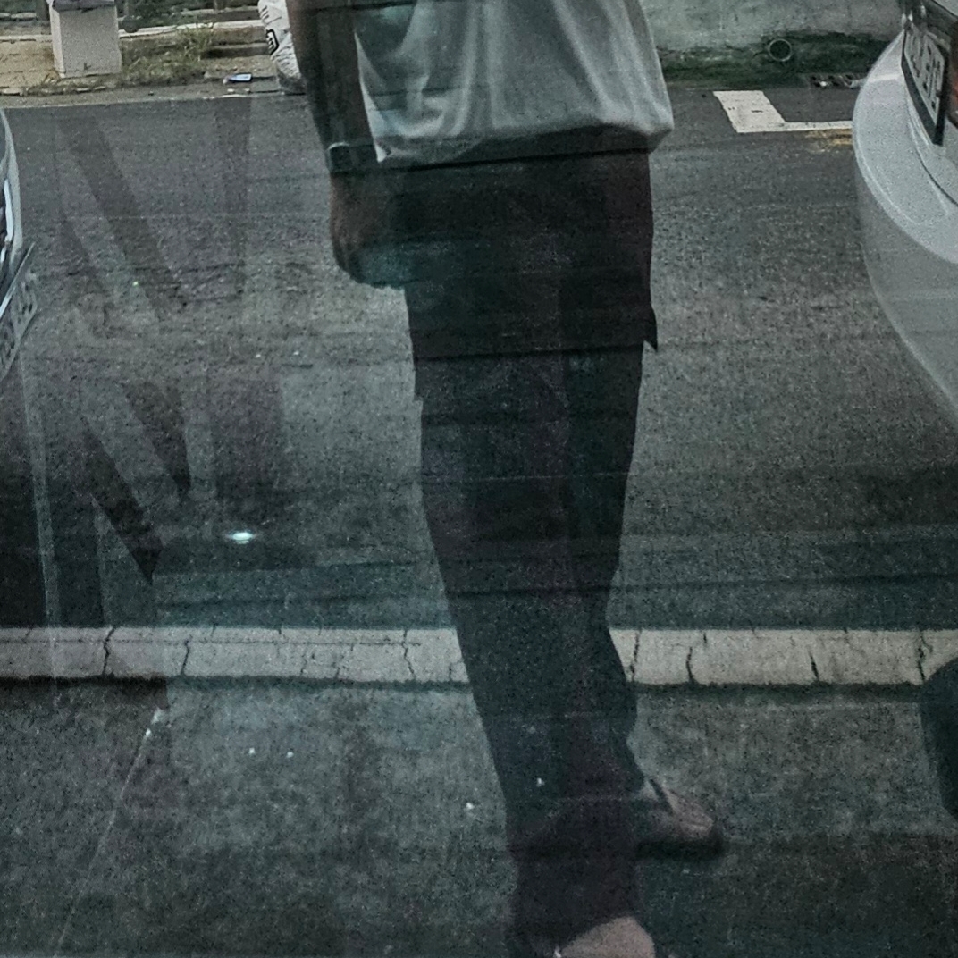 Stussy Built To Last Pigment Dyed T-Shirt Natural 착용 스타일 - 2