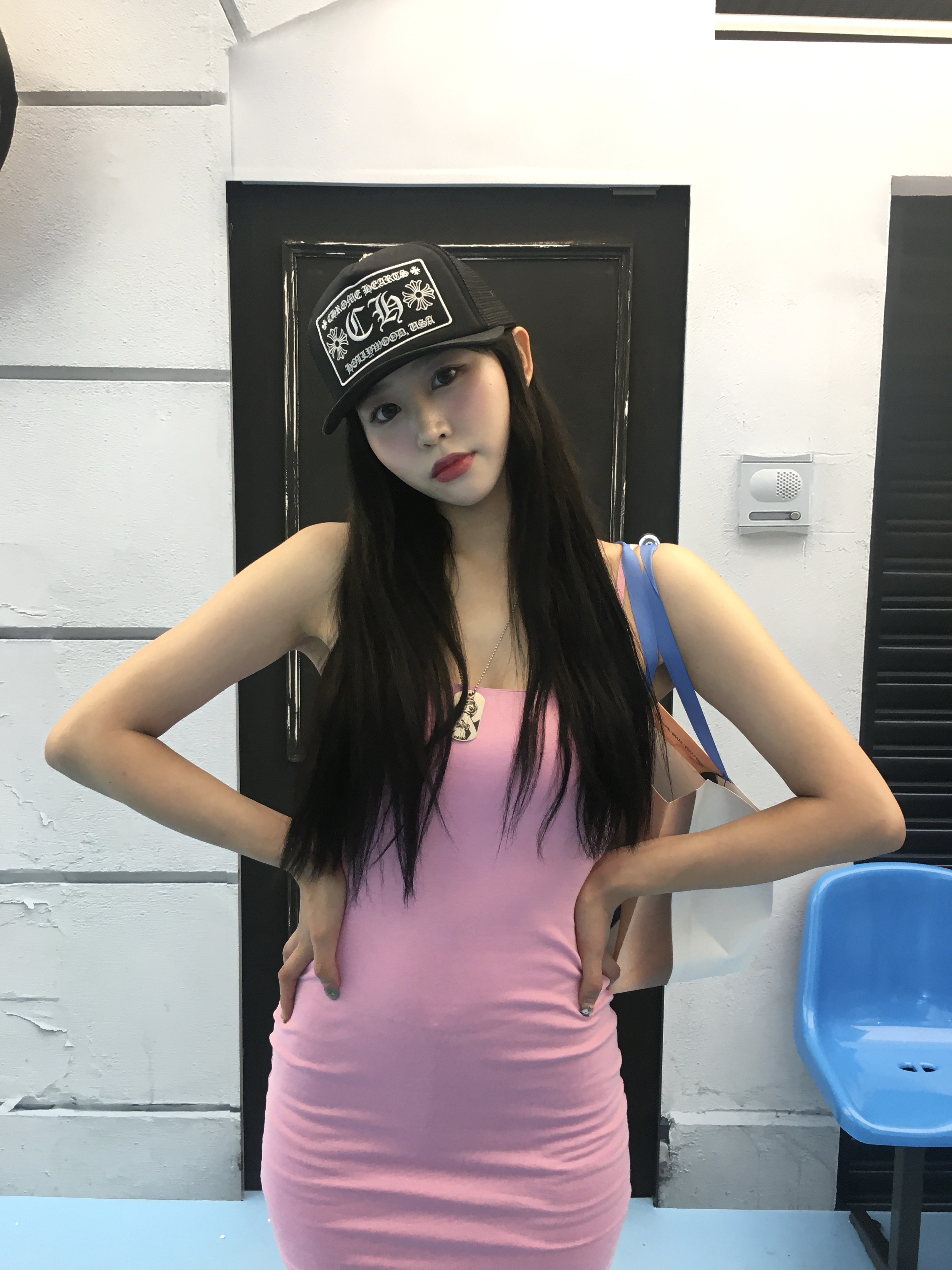 Chrome Hearts CH Hollywood Trucker Hat Black, Hysteric Glamour Guitar Girl Ball Chain Necklace Silver 착용 스타일 - 2