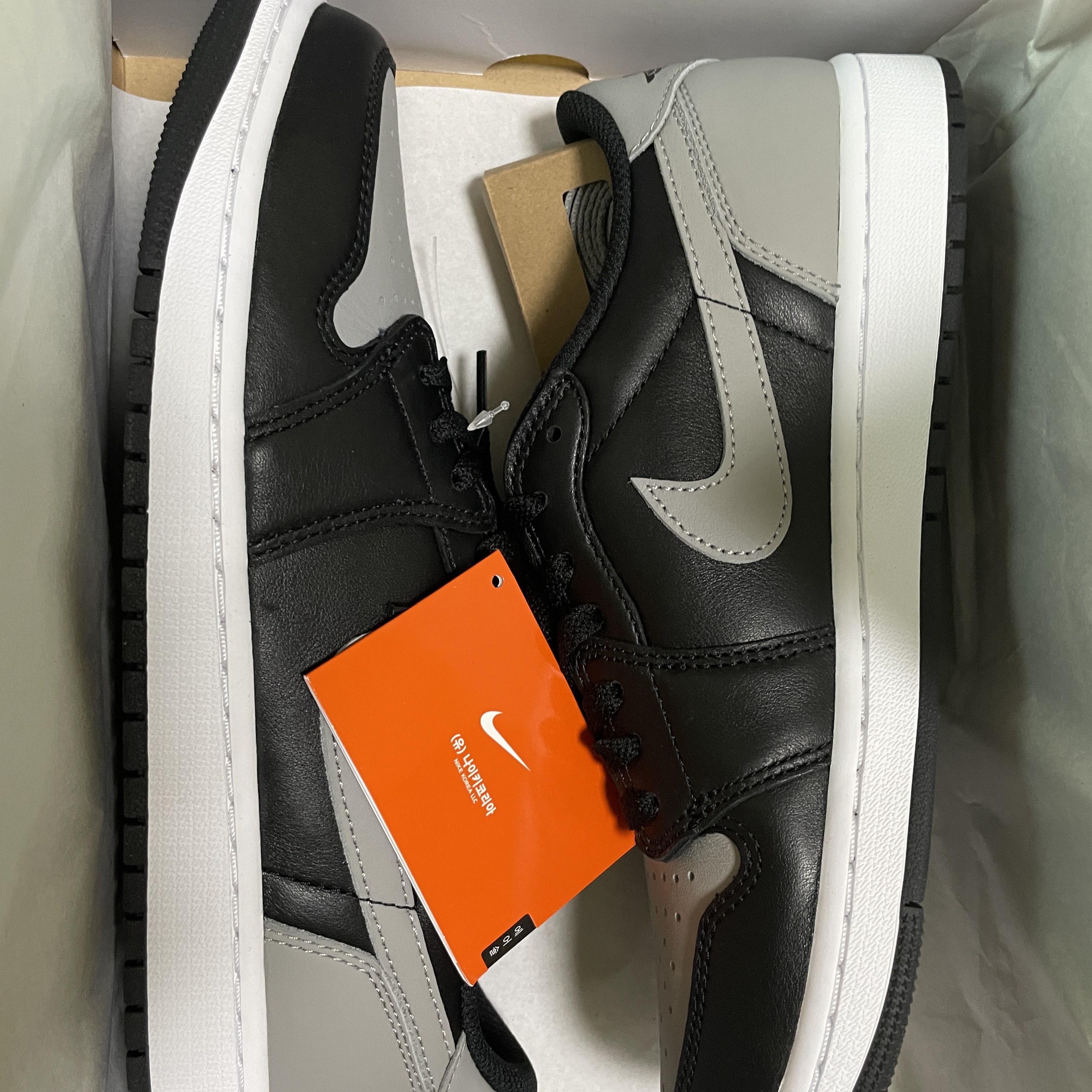Jordan 1 Retro Low OG Shadow 착용 스타일
