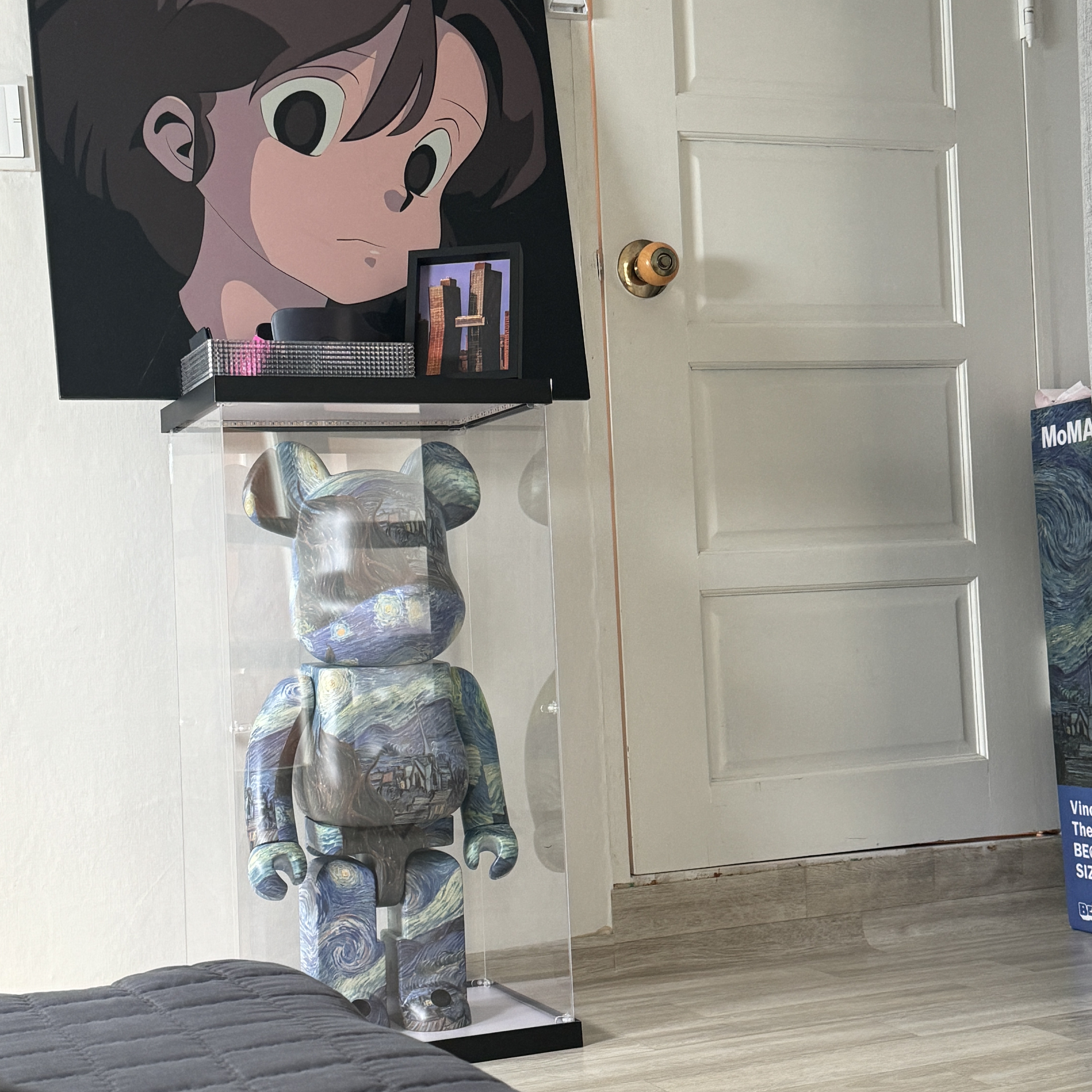 Bearbrick x MoMA Vincent van Gogh The Starry Night 1000% 착용 스타일