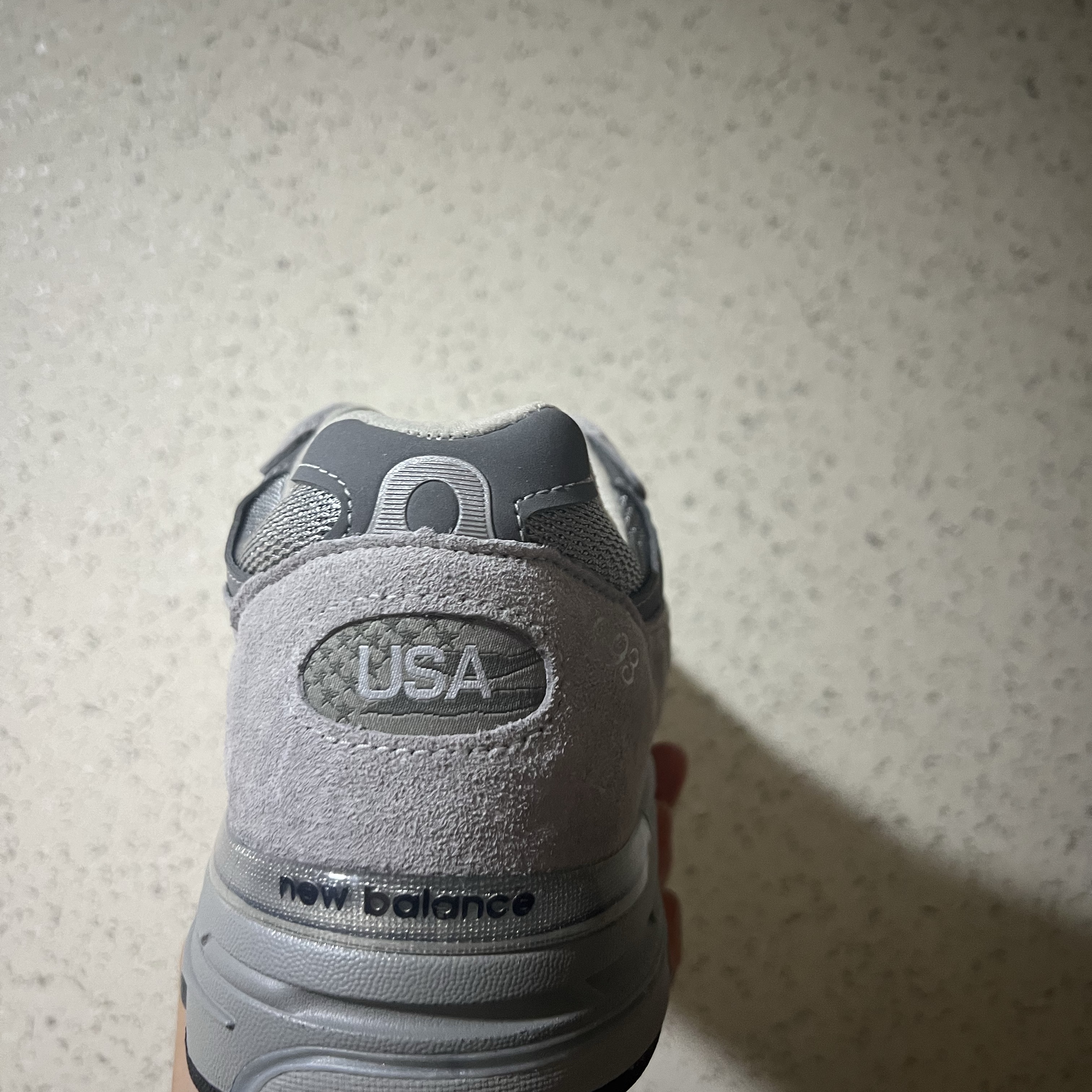 New Balance 993 Made in USA Grey - 2E Wide 착용 스타일 - 2