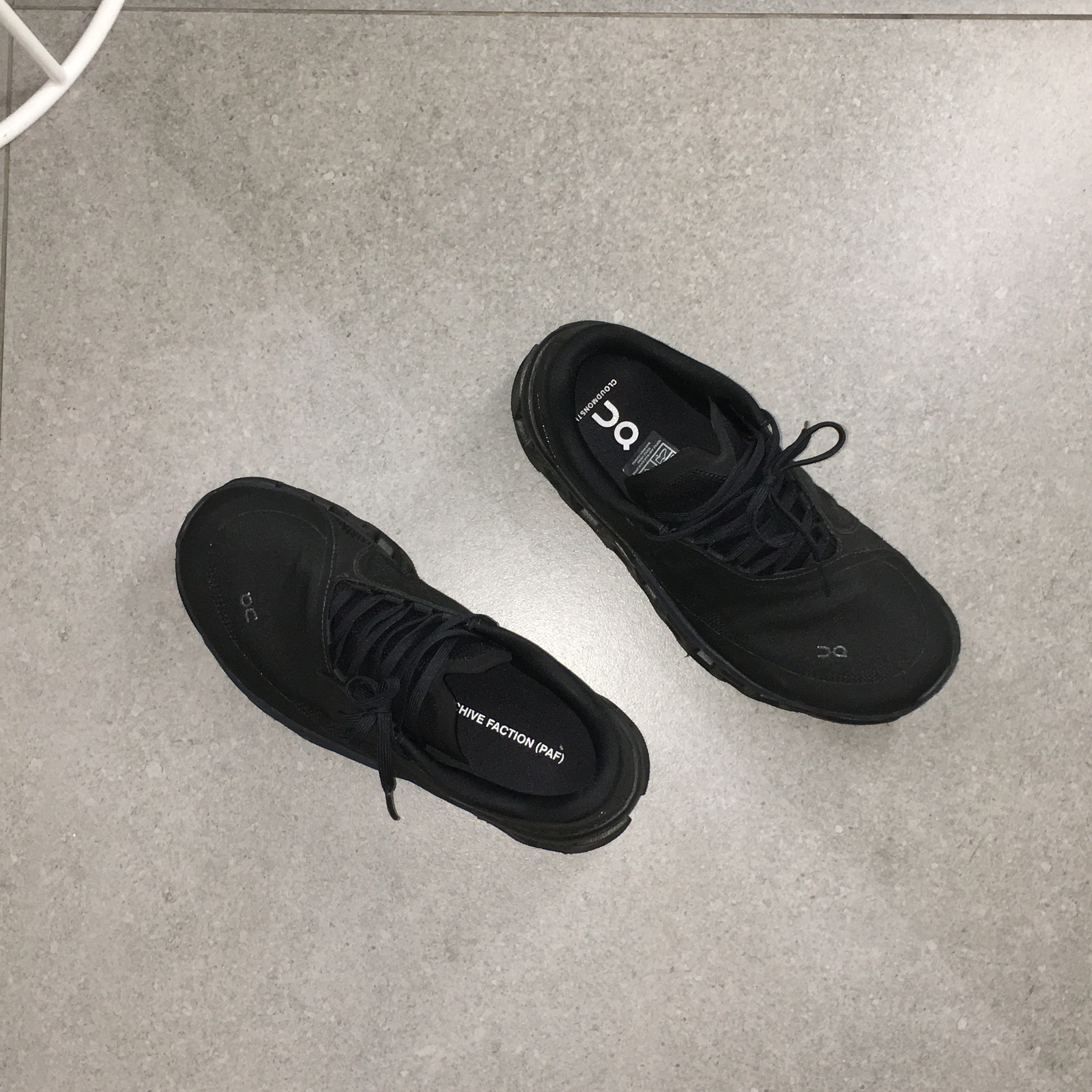 On Running x Post Archive Faction (Paf) Cloudmonster 2 Black Magnet 착용 스타일